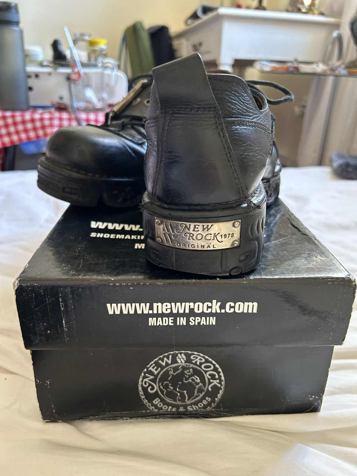 New Rock rare deadstock New Rocks with metal buckle and tire soles Size US 7 / EU 40 - 2 Thumbnail