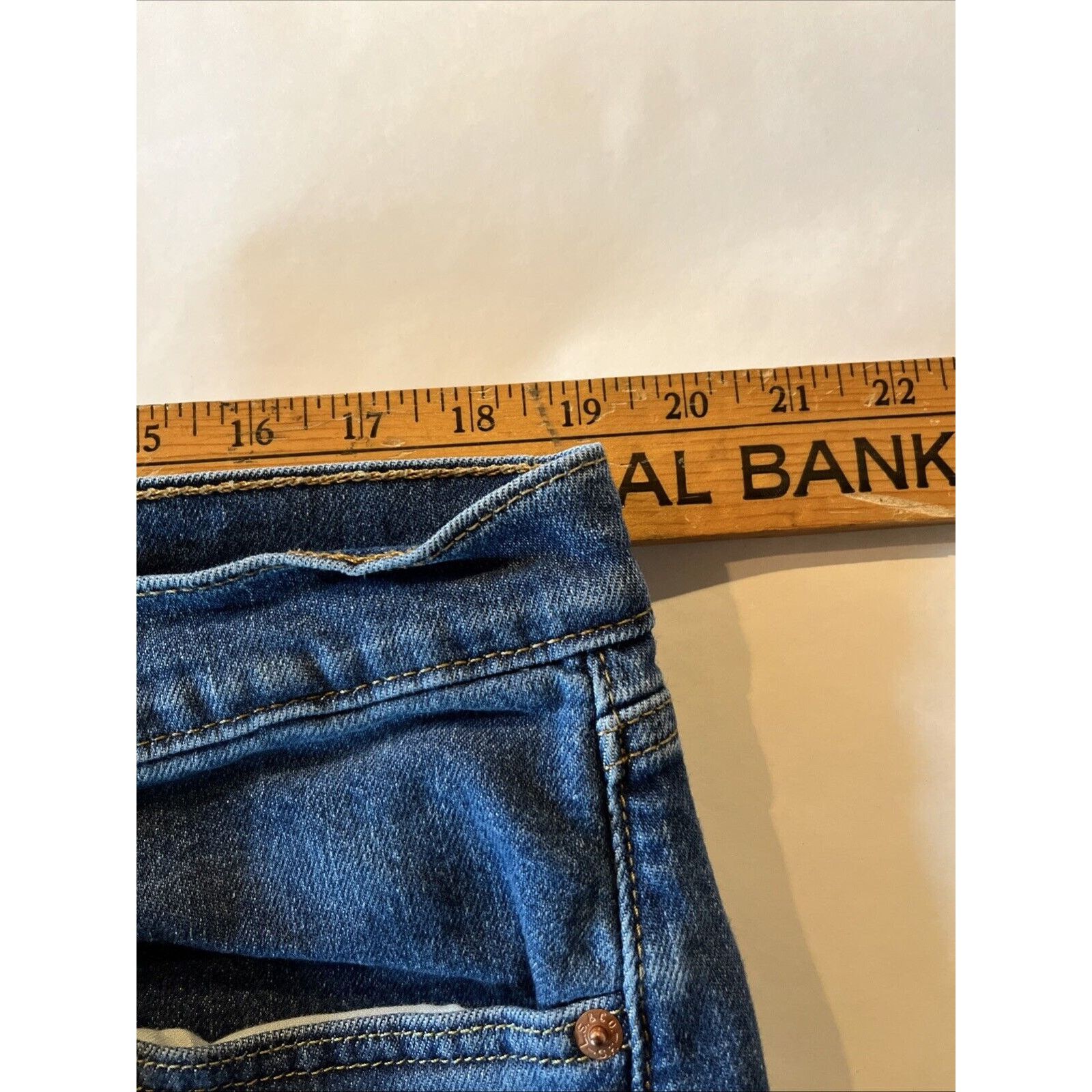 Levi's Levi’s 505 Jeans Men’s 38x31 Straight Leg Denim Cotton Blue Size US 38 / EU 54 - 6 Thumbnail