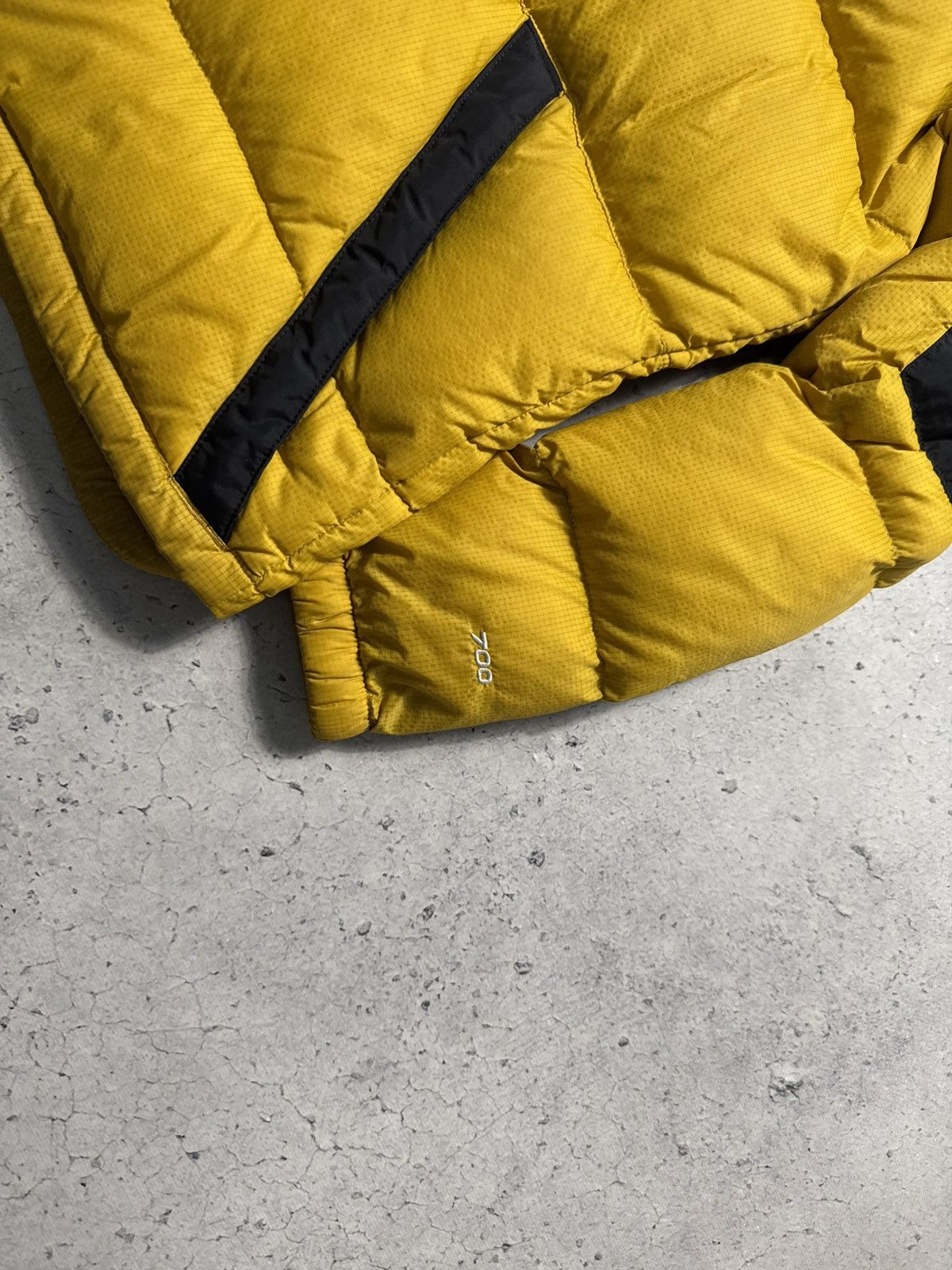 The North Face The North Face 700 TNF Women’s Down Puffer Jacket Size S Size S / US 4 / IT 40 - 3 Thumbnail