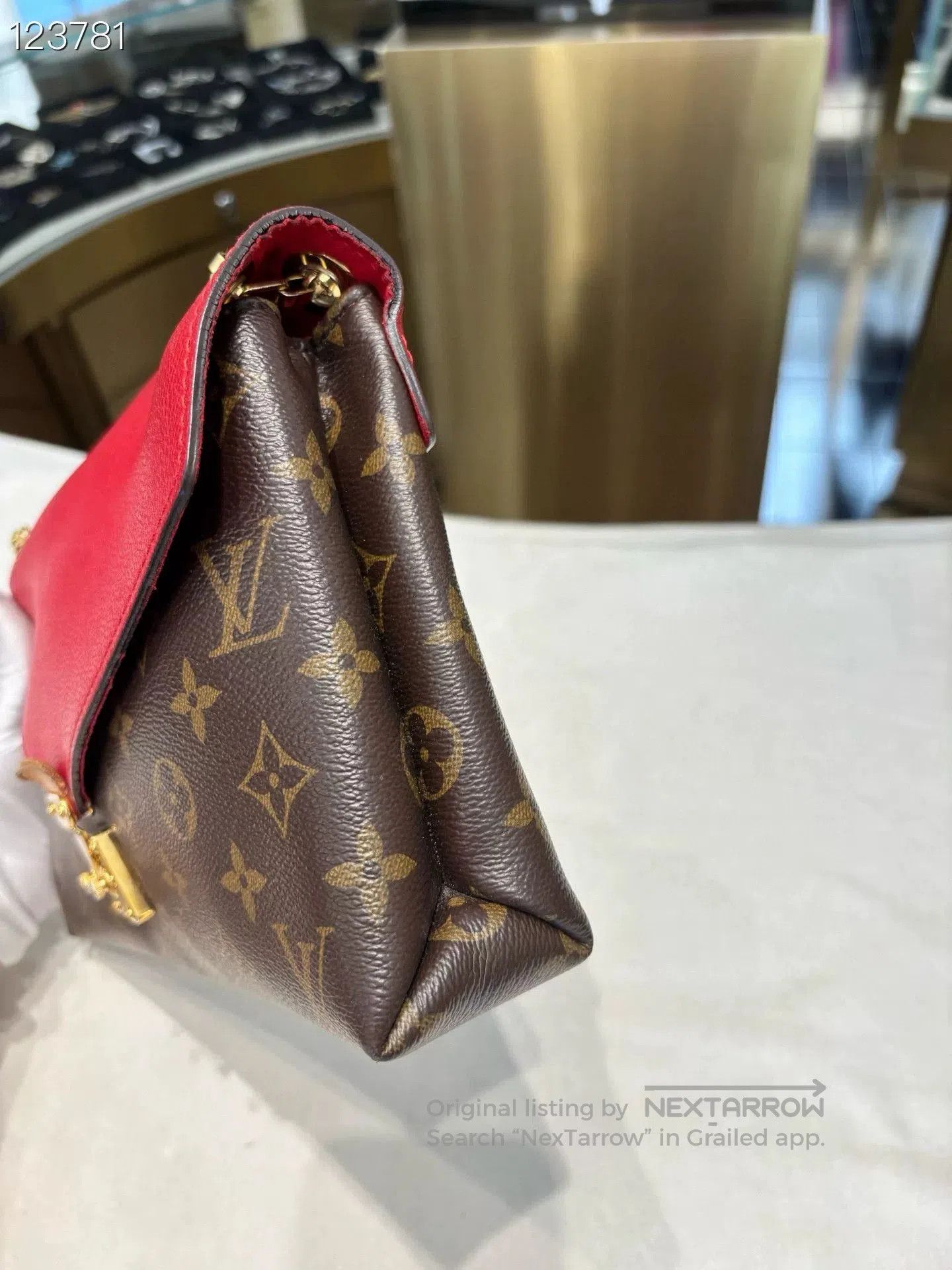 Louis Vuitton LV Saint Placide Crossbody Envelope Bag. Size ONE SIZE - 4 Thumbnail