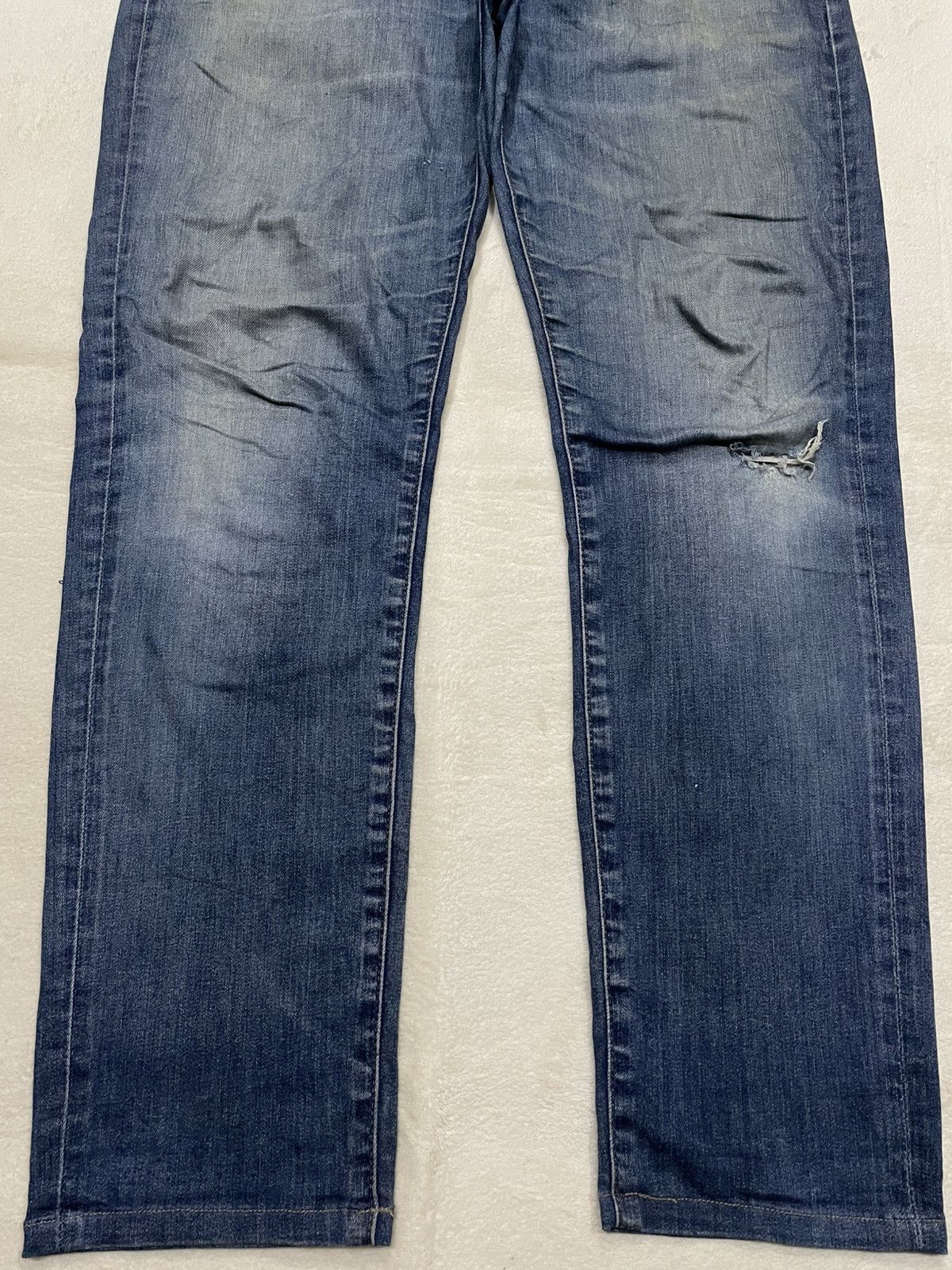 Uniqlo Vintage Uniqlo Skinny Distressed Mudwash Denim Jeans Size US 35 - 3 Thumbnail