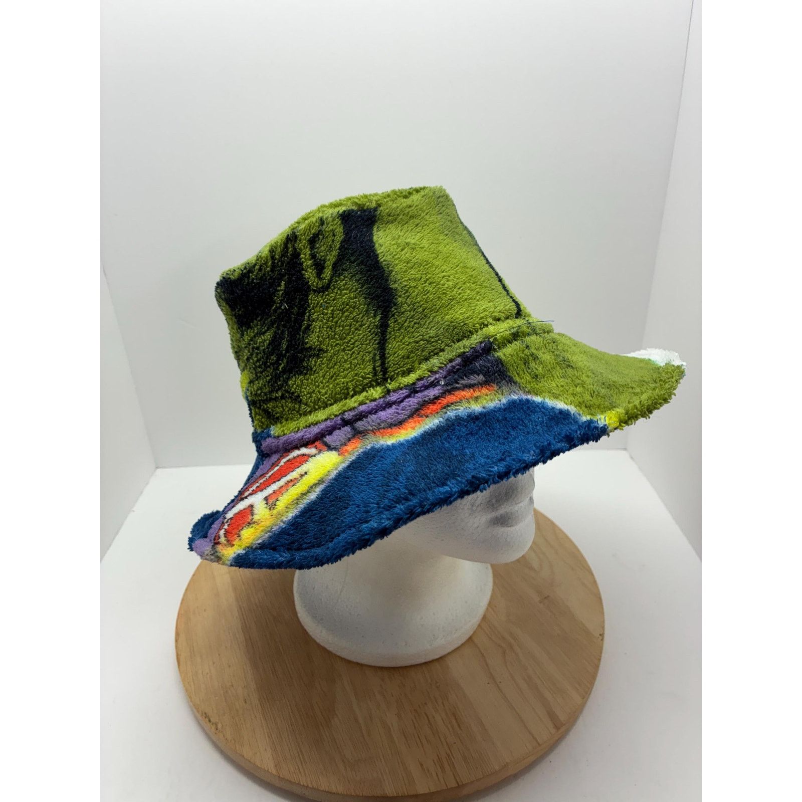 Other Plush Fleece Bucket Hat Large | Abstract Green Sherpa Hat Size ONE SIZE - 8 Thumbnail