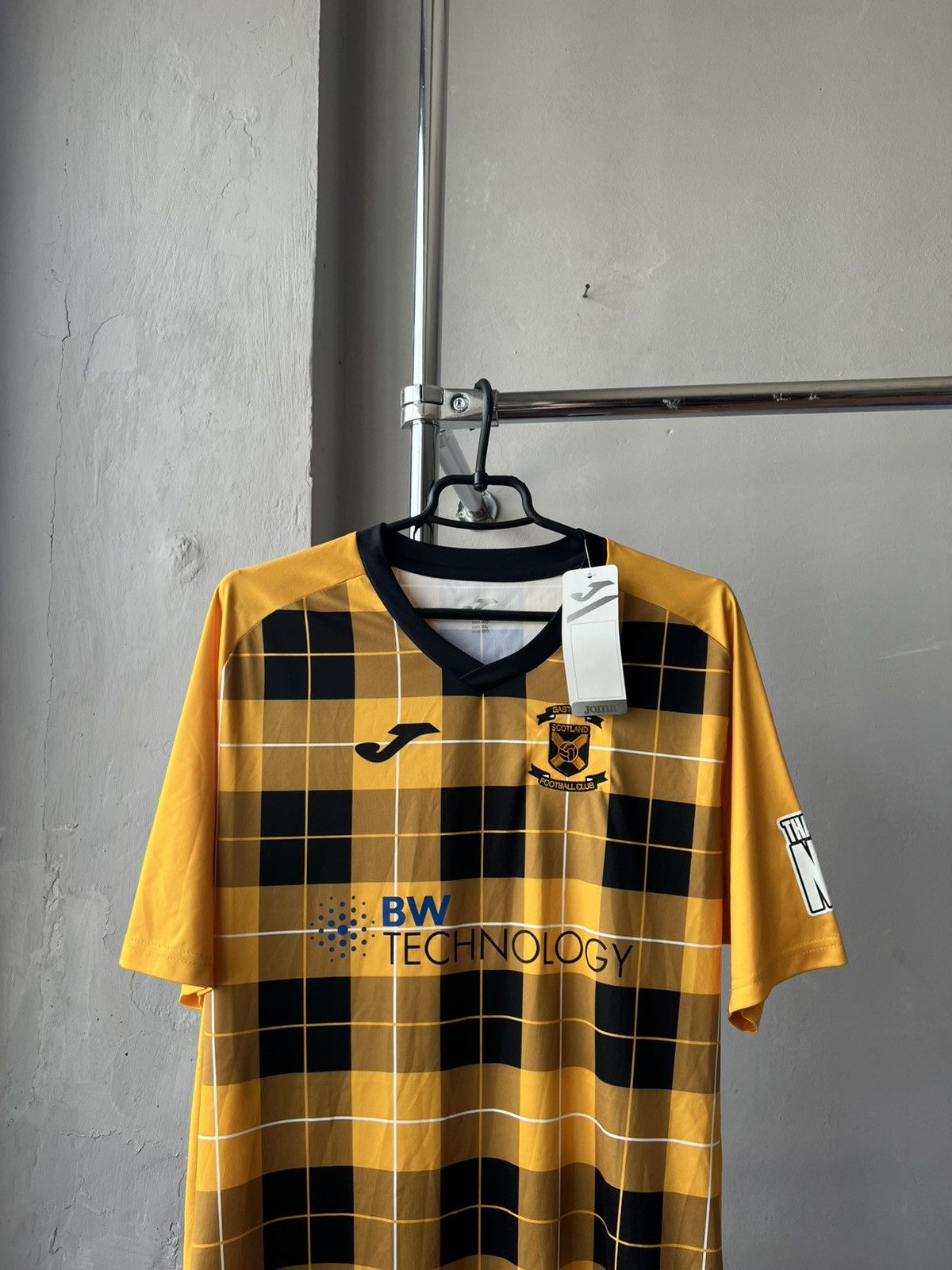 Joma NWT 2020/21 EAST FIFE SCOTLAND HOME SOCCER JERSEY FOOTBALL Size US XL / EU 56 / 4 - 3 Thumbnail