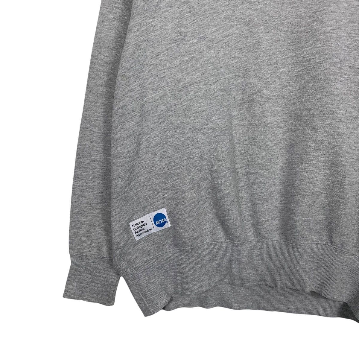Japanese Brand NCAA Big Logo Crewneck Sweatshirt Size US M / EU 48-50 / 2 - 3 Thumbnail