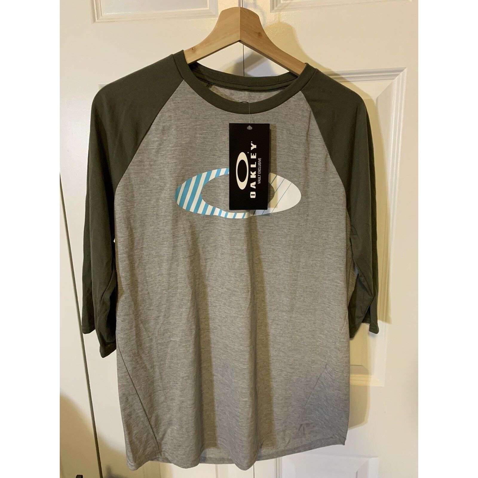 Oakley Oakley Vault Exclusive Men’s Sz S Hydronic 3/4 Sleeve Gray G Size US S / EU 44-46 / 1 - 4 Thumbnail