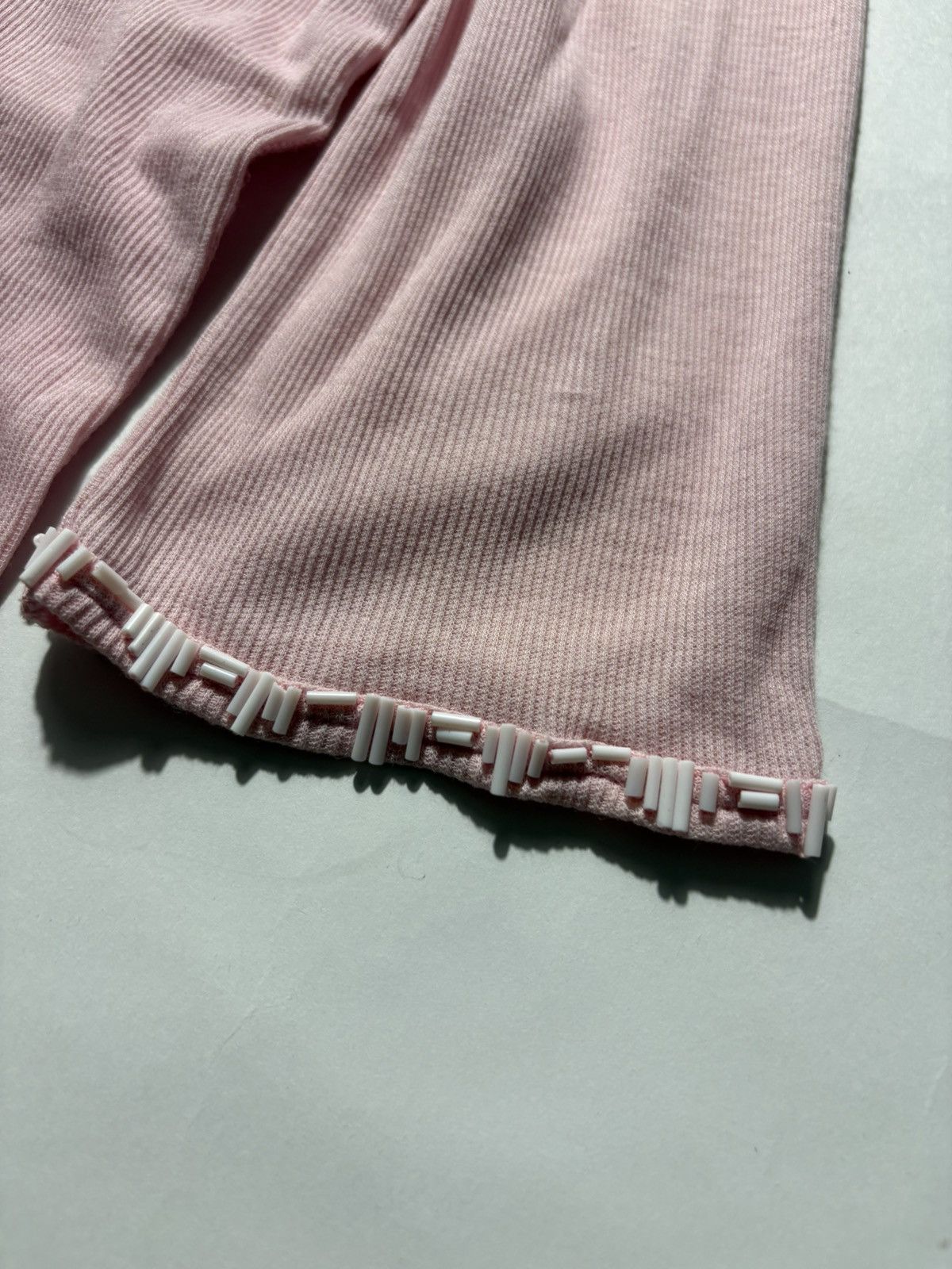 Louis Vuitton VINTAGE LOUIS VUITTON LV LOGO BEADS KNIT TOP Size S / US 4 / IT 40 - 4 Thumbnail