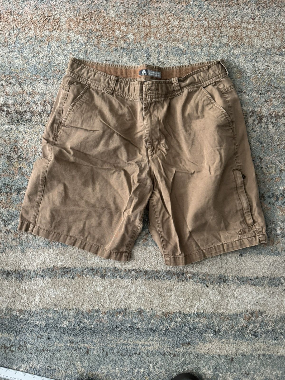 Nike VTG Nike ACG Cargo Shorts Drip Drill Y2K Rare 36 Size US 36 / EU 52 - 1 Thumbnail