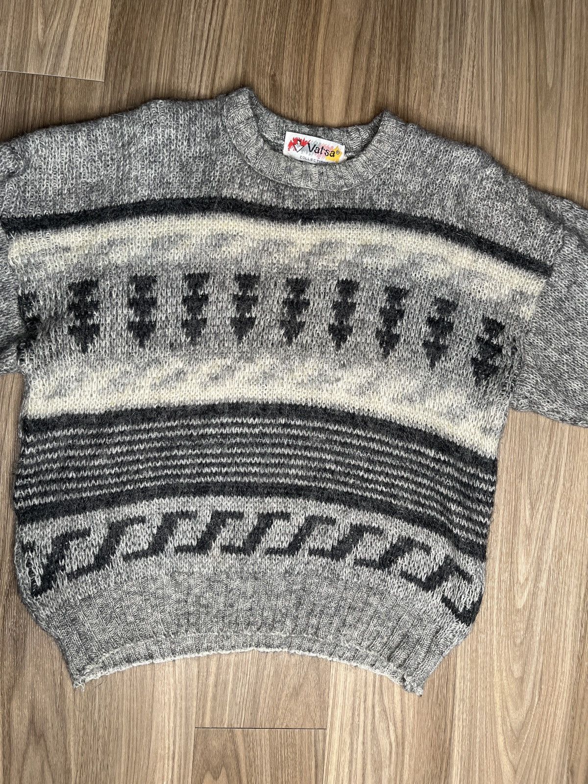 Other Handmade Wool Sweater – Vintage Nordic Knit Size US M / EU 48-50 / 2 - 3 Thumbnail