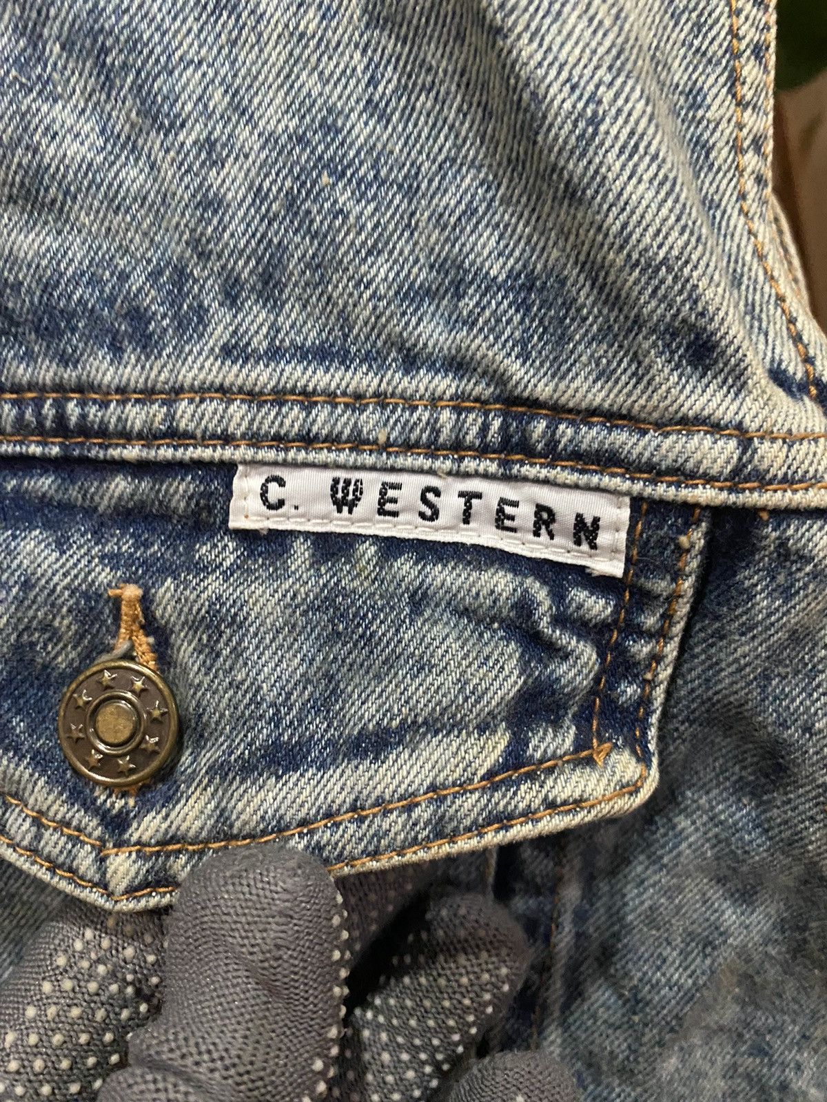 Other VINTAGE 80S CLASSIC WESTERN STONEWASHED DENIM JACKET Size US L / EU 52-54 / 3 - 6 Thumbnail