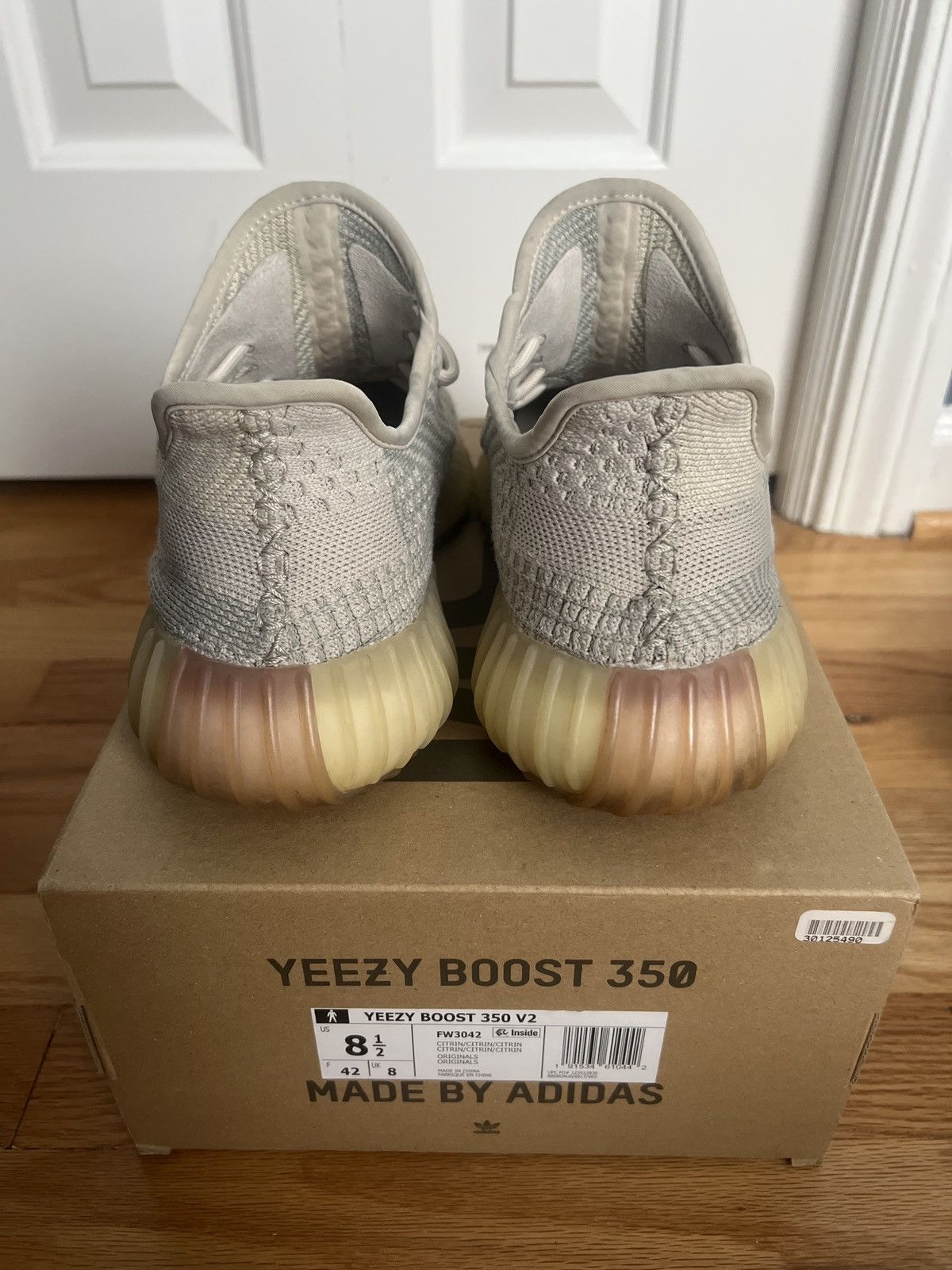 Adidas Yeezy Boost 350 V2 Citrin Size 8.5 Size US 8.5 / EU 41-42 - 4 Thumbnail