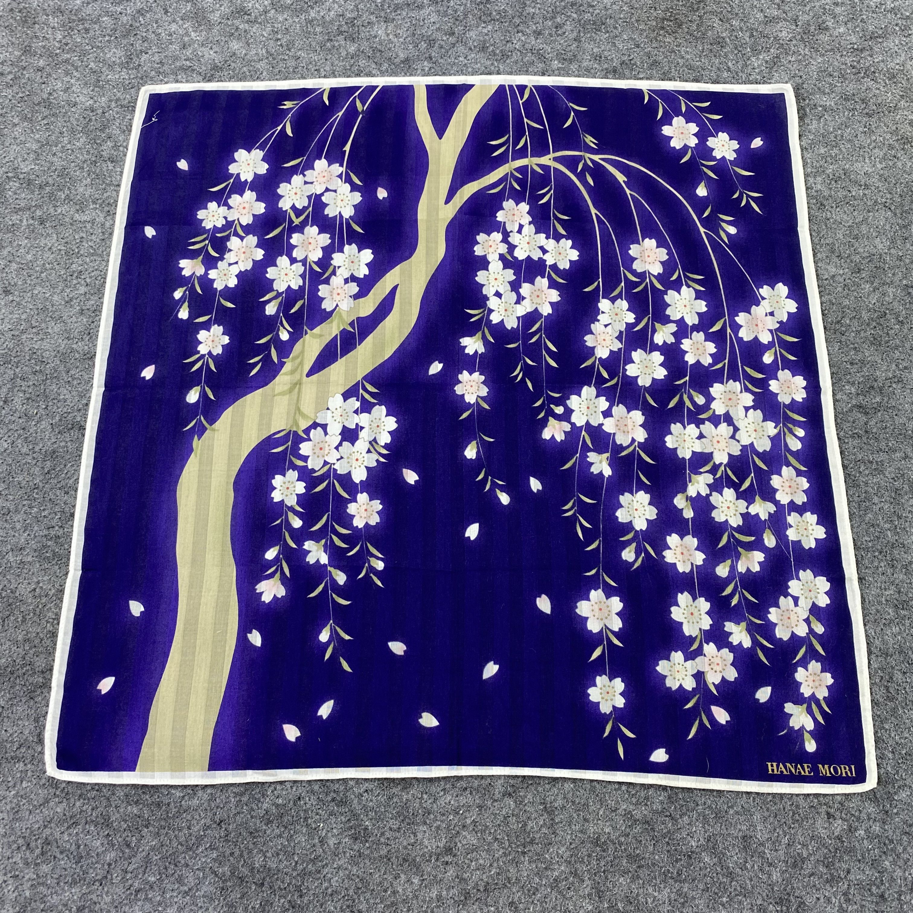 Hanae Mori Hanae Mori Handkerchief / Bandana / Neckerchief-B1368 Size ONE SIZE - 3 Thumbnail
