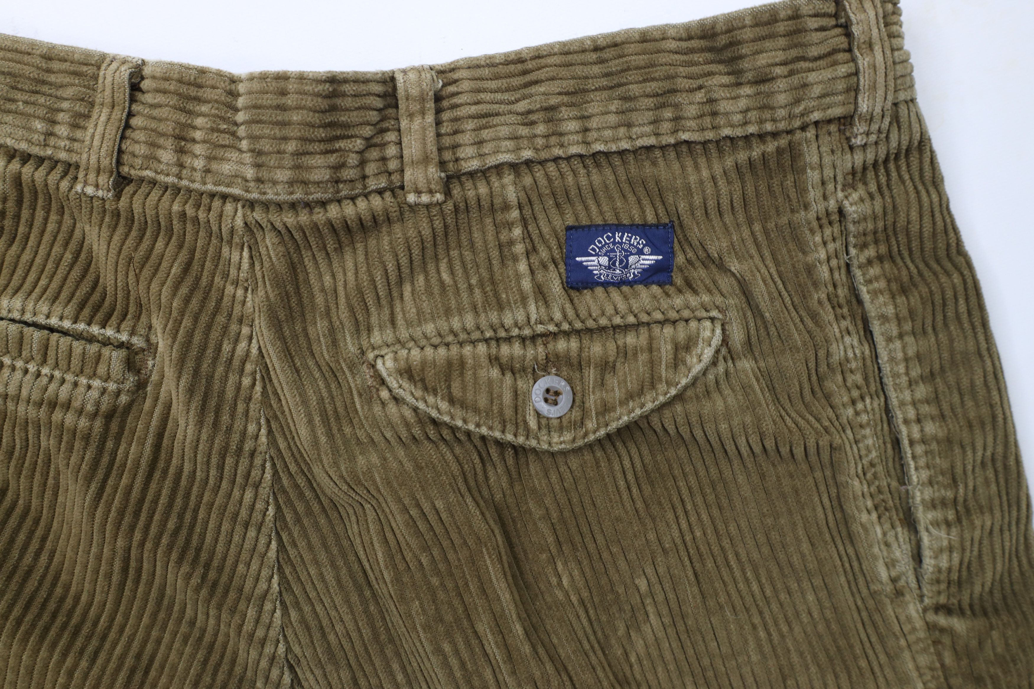 Vintage Vintage 90s Streetwear Pleated Corduroy Chino Pants Green Size US 32 / EU 48 - 11 Thumbnail