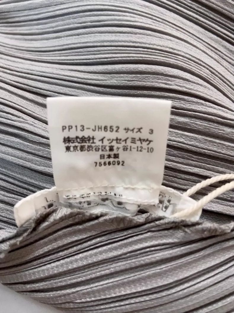 Issey Miyake Issey Miyake size:3 Grey pleated cardigan Size S / US 4 / IT 40 - 4 Thumbnail