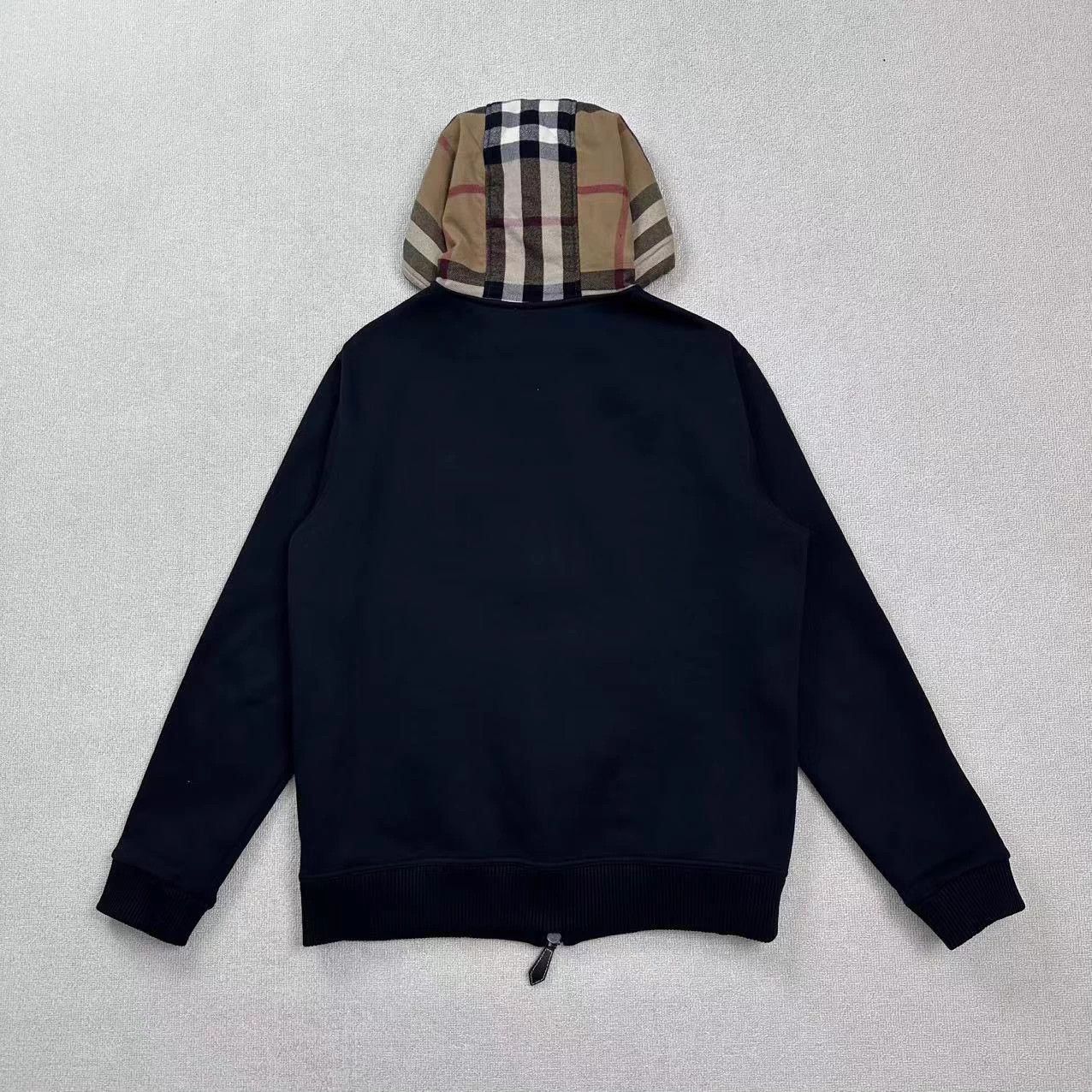 Burberry Burberry Check Hooded Zip Jacket Size S Near New Size US S / EU 44-46 / 1 - 2 Thumbnail