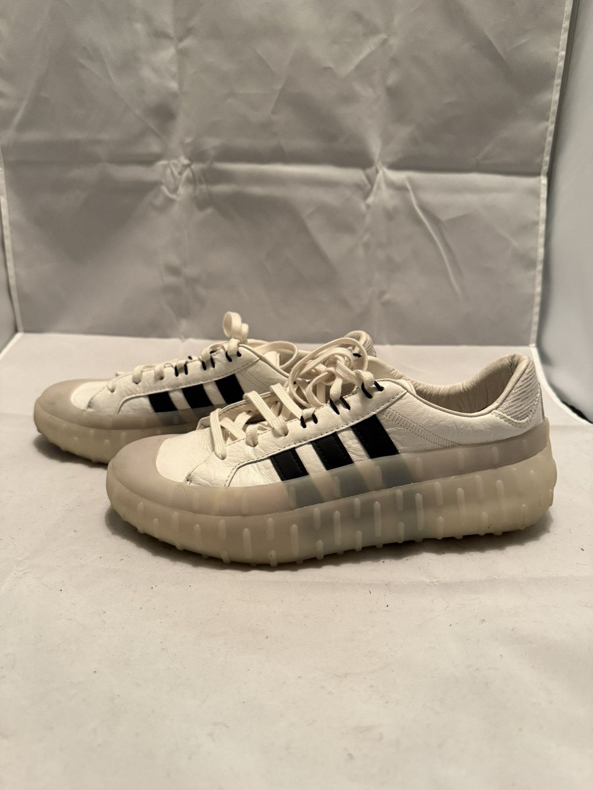 Adidas × Y-3 Adidas Y-3 GR.1P low-top sneaker in core white/black. Size US 7.5 / EU 40-41 - 4 Thumbnail