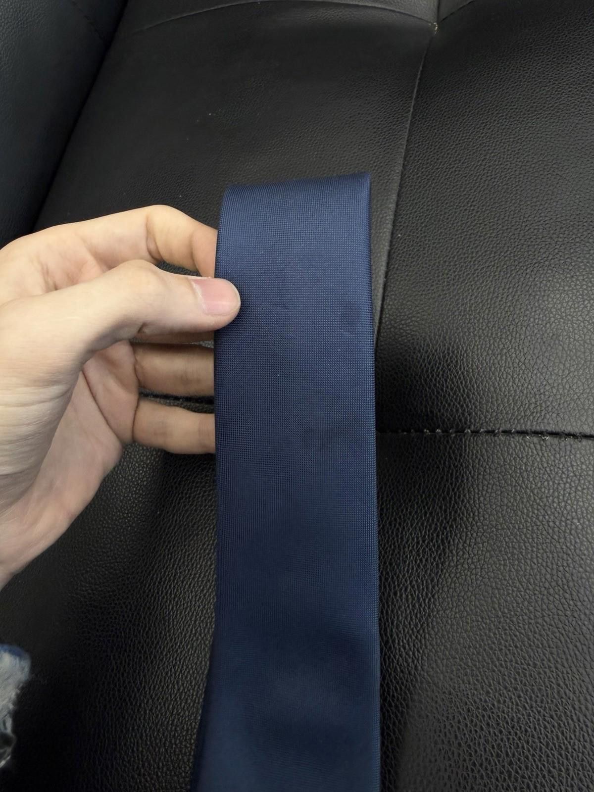 Louis Vuitton Louis Vuitton Tie Silk 100 % Authentic Monogram Tie , Blue Size ONE SIZE - 10 Thumbnail