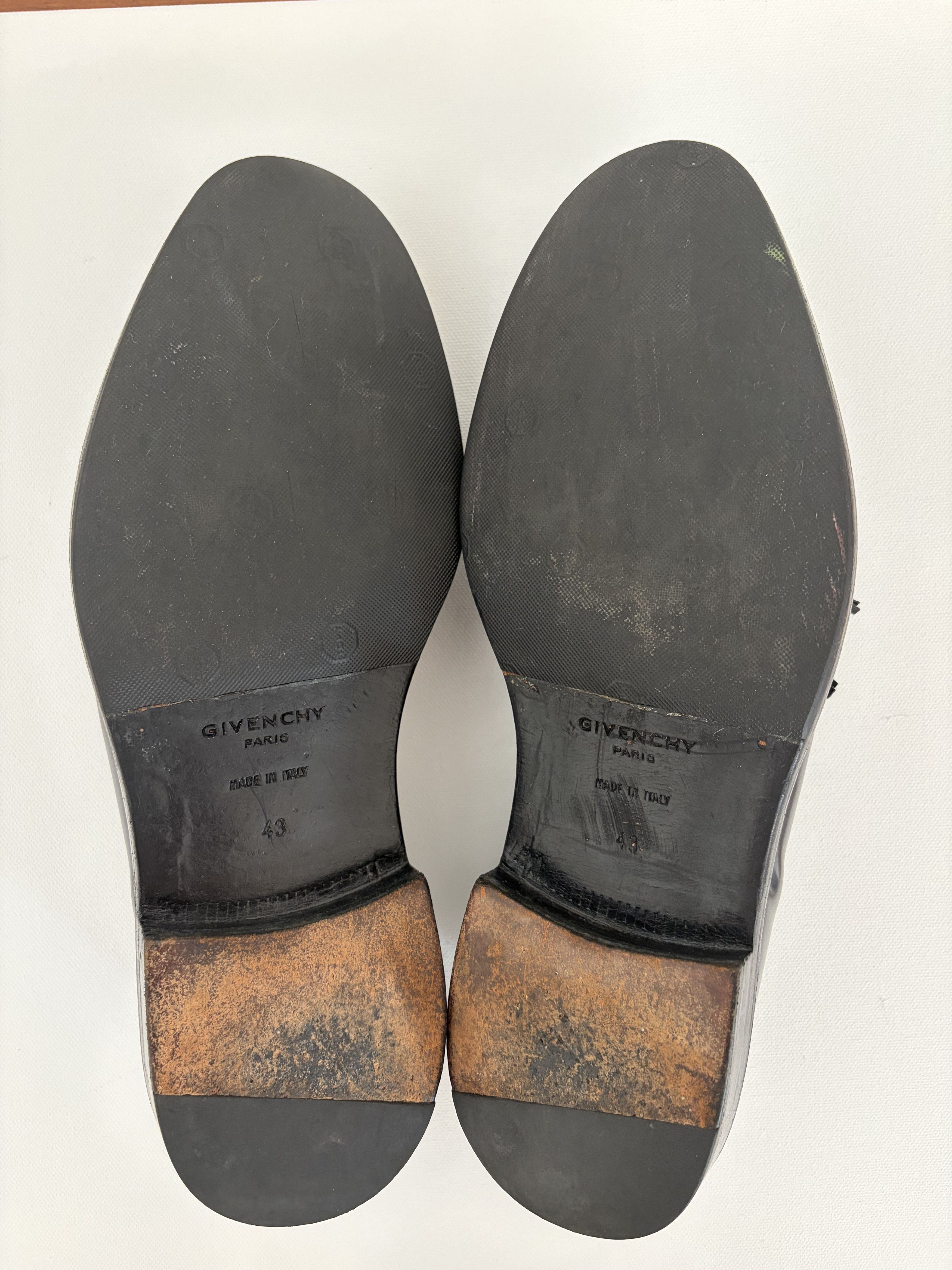 Givenchy Black Patent Leather Tasseled Loafers Size US 10 / EU 43 - 2 Thumbnail