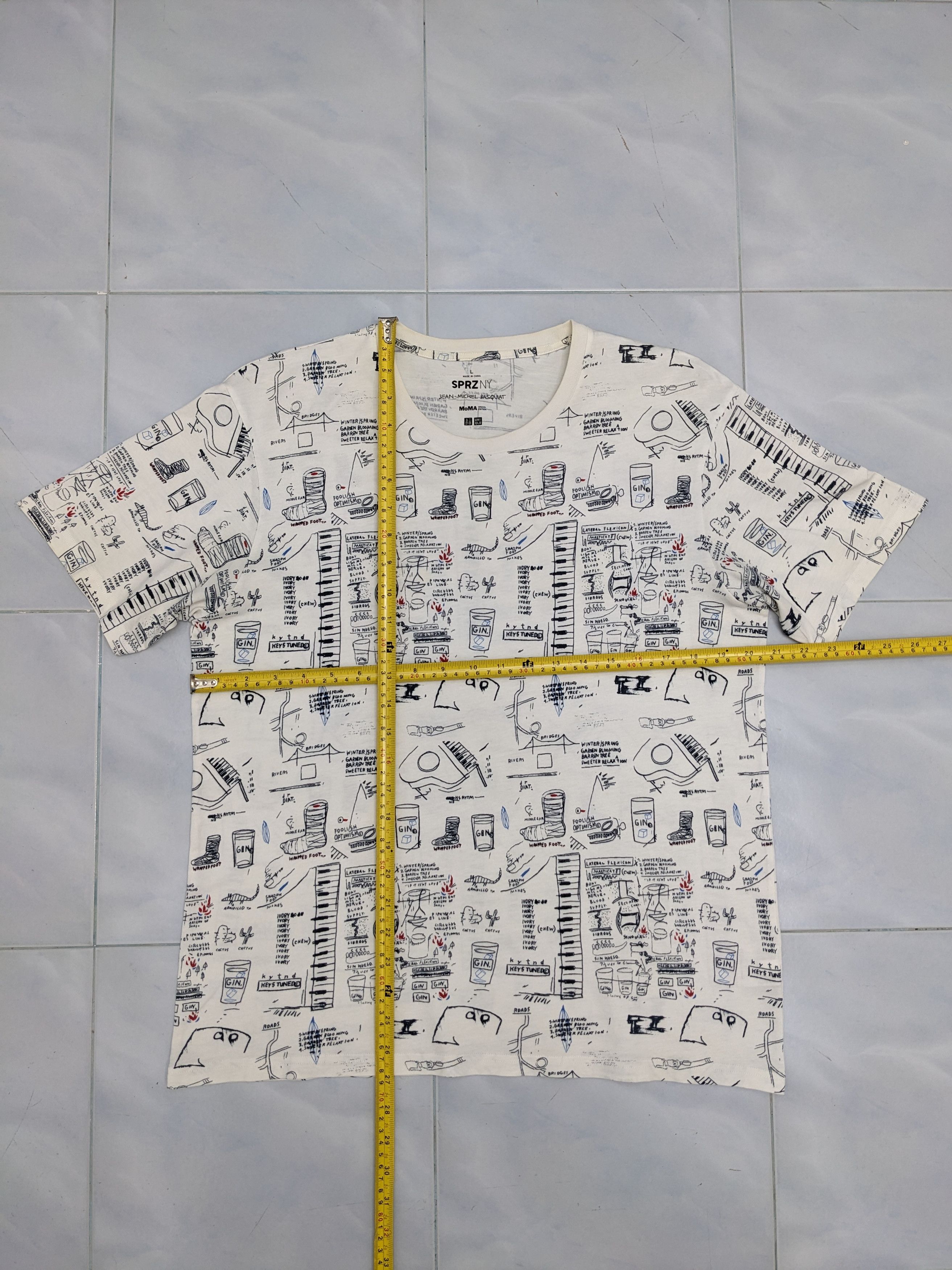 Jean-Michel Basquiat Japanese Brand uniqlo X Jean Michel Basquiat X Moma Tshirt Size US L / EU 52-54 / 3 - 5 Thumbnail