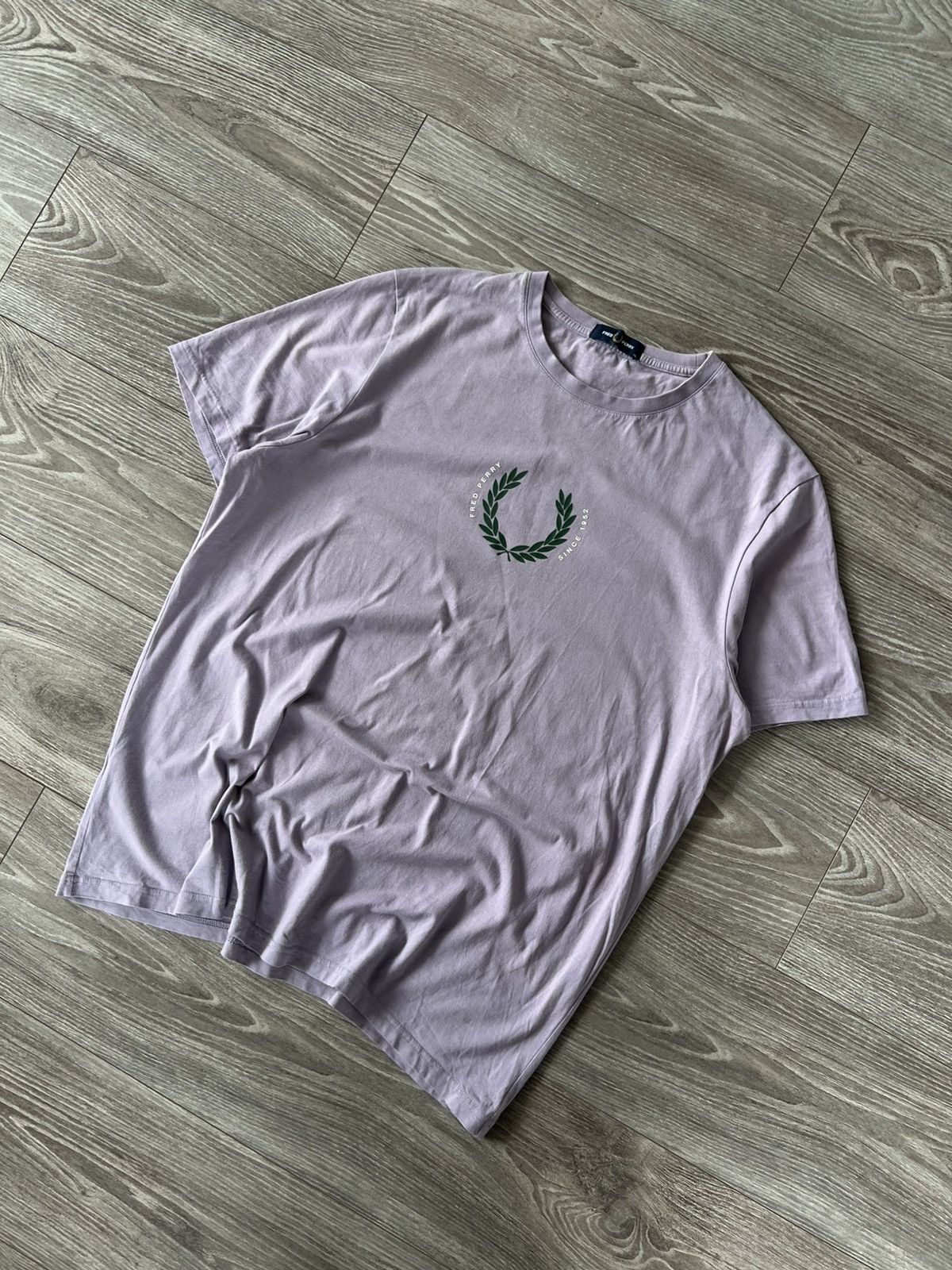 Fred Perry Rare Central Logo Fred Perry Casual Lilian Tee Size US XL / EU 56 / 4 - 10 Thumbnail