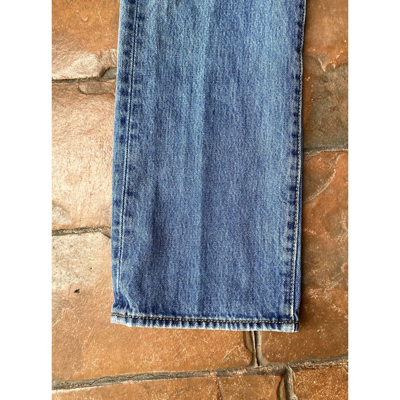 Levi's VINTAGE Levi's 501 Jeans Men 33x30 Blue Button Fly Straight Denim Mid Rise Regular Fit Size US 33 - 7 Thumbnail