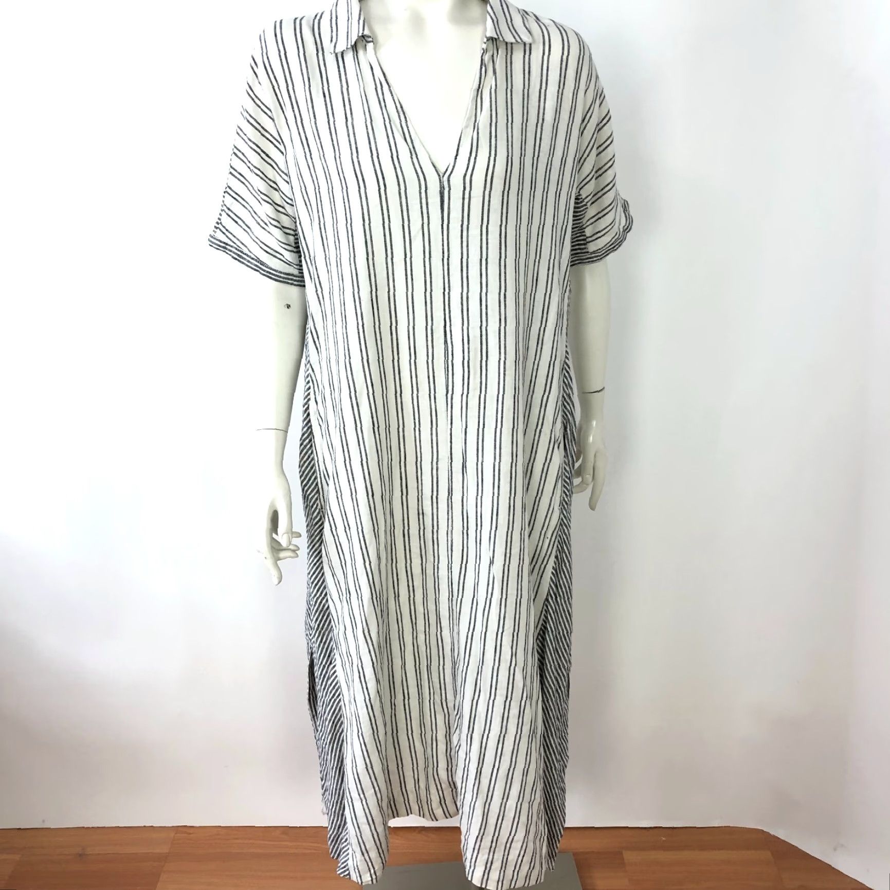 Lucky Brand Lucky Brand Black Linen Rayon V-Neck Popover A-Line Midi Dress Women Medium Below Knee Short Sleeve Striped Pattern Size M / US 6-8 / IT 42-44 - 2 Thumbnail