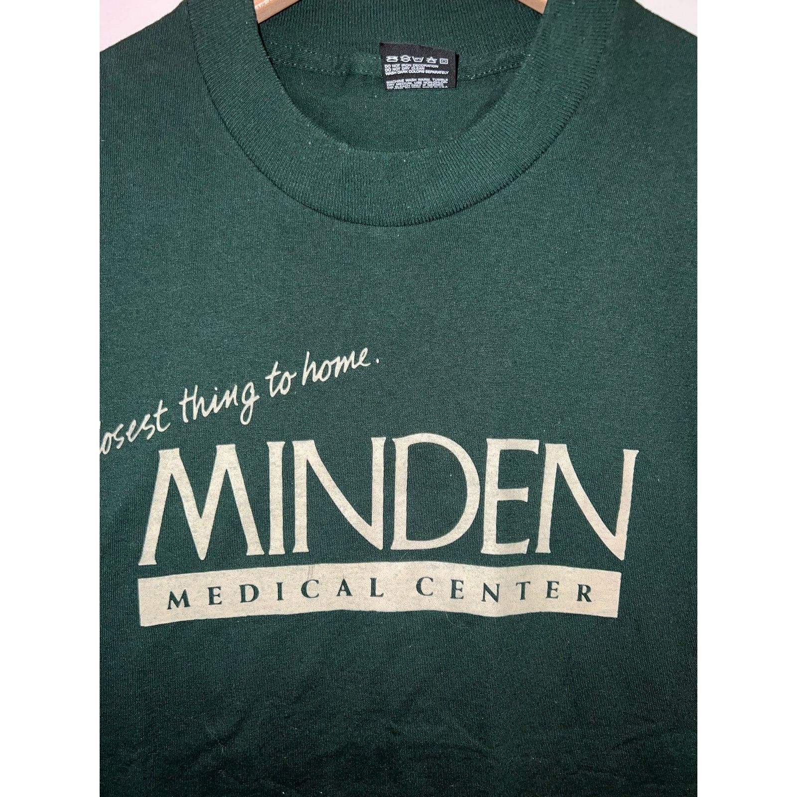 Fruit Of The Loom Vintage Minden Medical Center Shirt Green Tee VTG 90s Medium Size US M / EU 48-50 / 2 - 3 Thumbnail