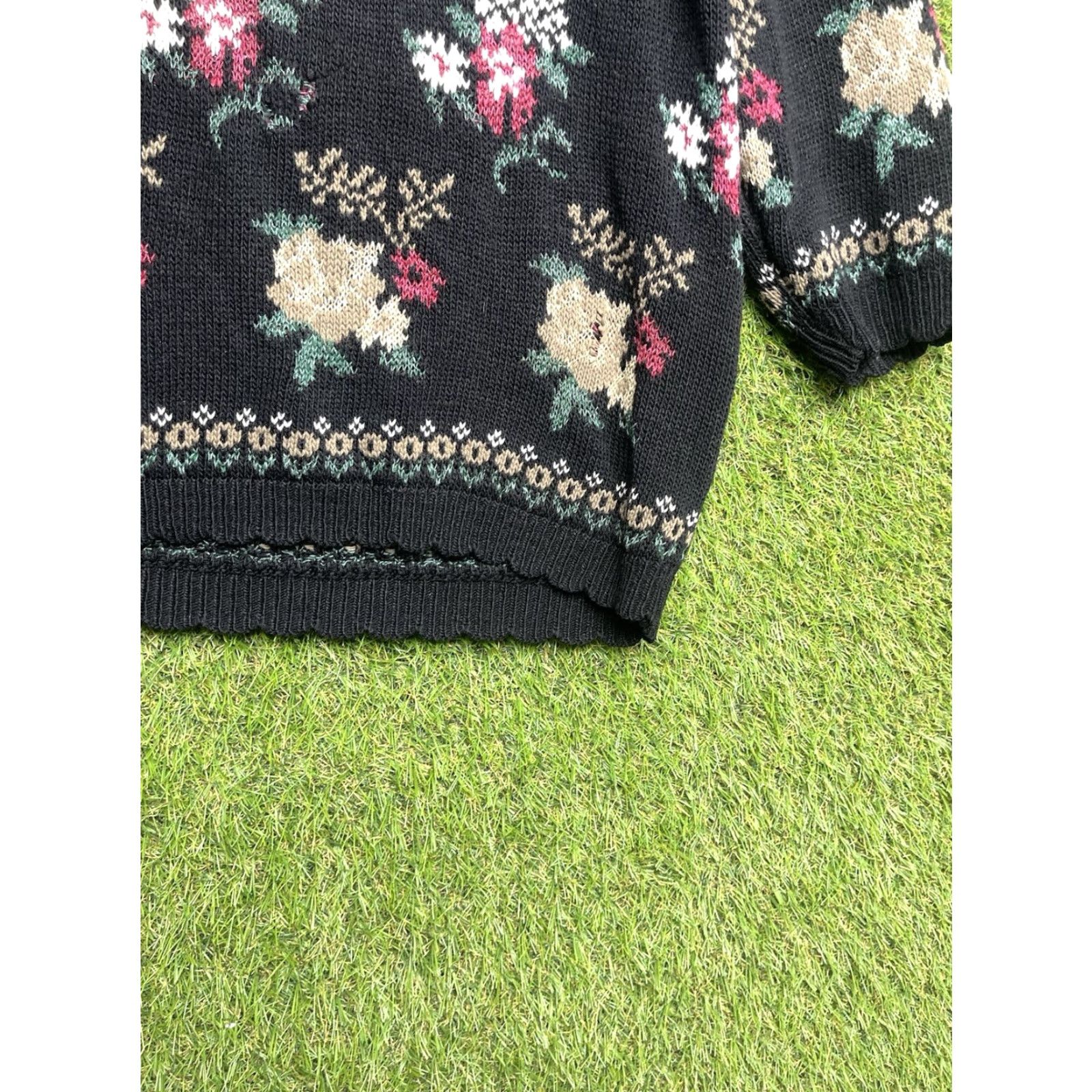 Vintage VINTAGE Grandma Sweater Womens XL Long Floral Knit 80s Rose Dana Scott Crew Neck Cozy Pullover Black - All Seasons Knitwear Womens XL Size XL / US 12-14 / IT 48-50 - 3 Thumbnail