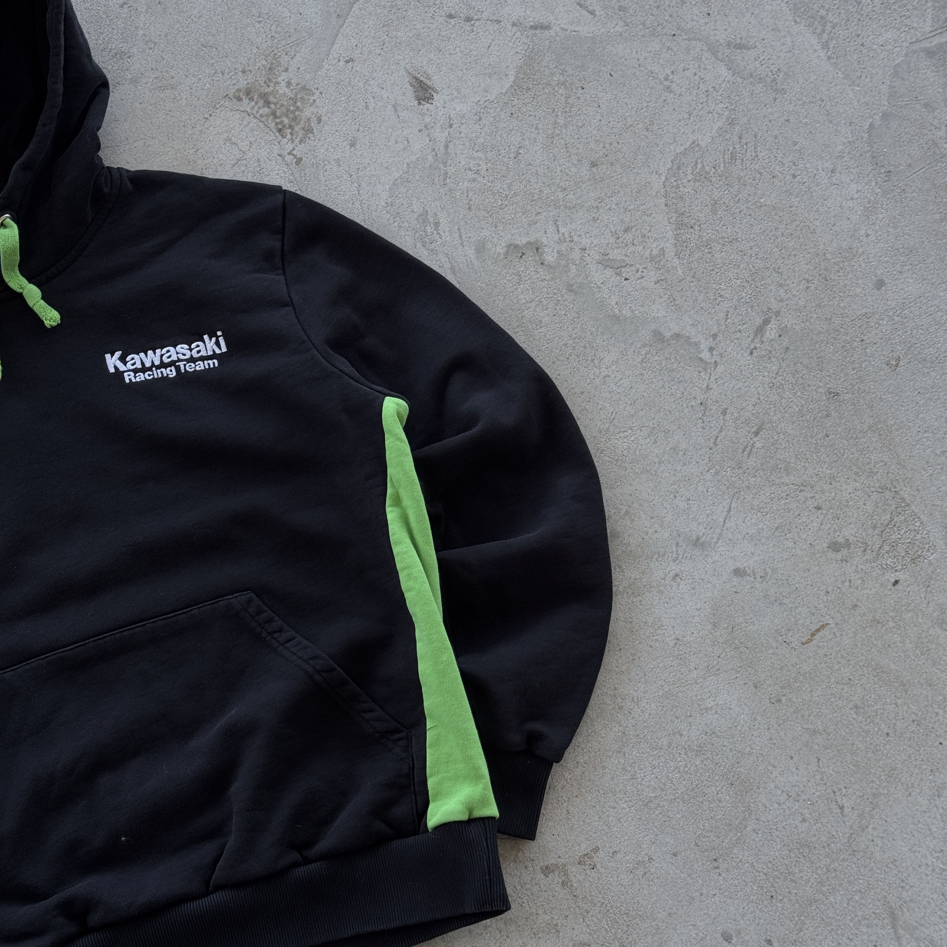 Vintage Vintage Kawasaki Genuine Apparel Hoodie Racing Team Size US L / EU 52-54 / 3 - 3 Thumbnail