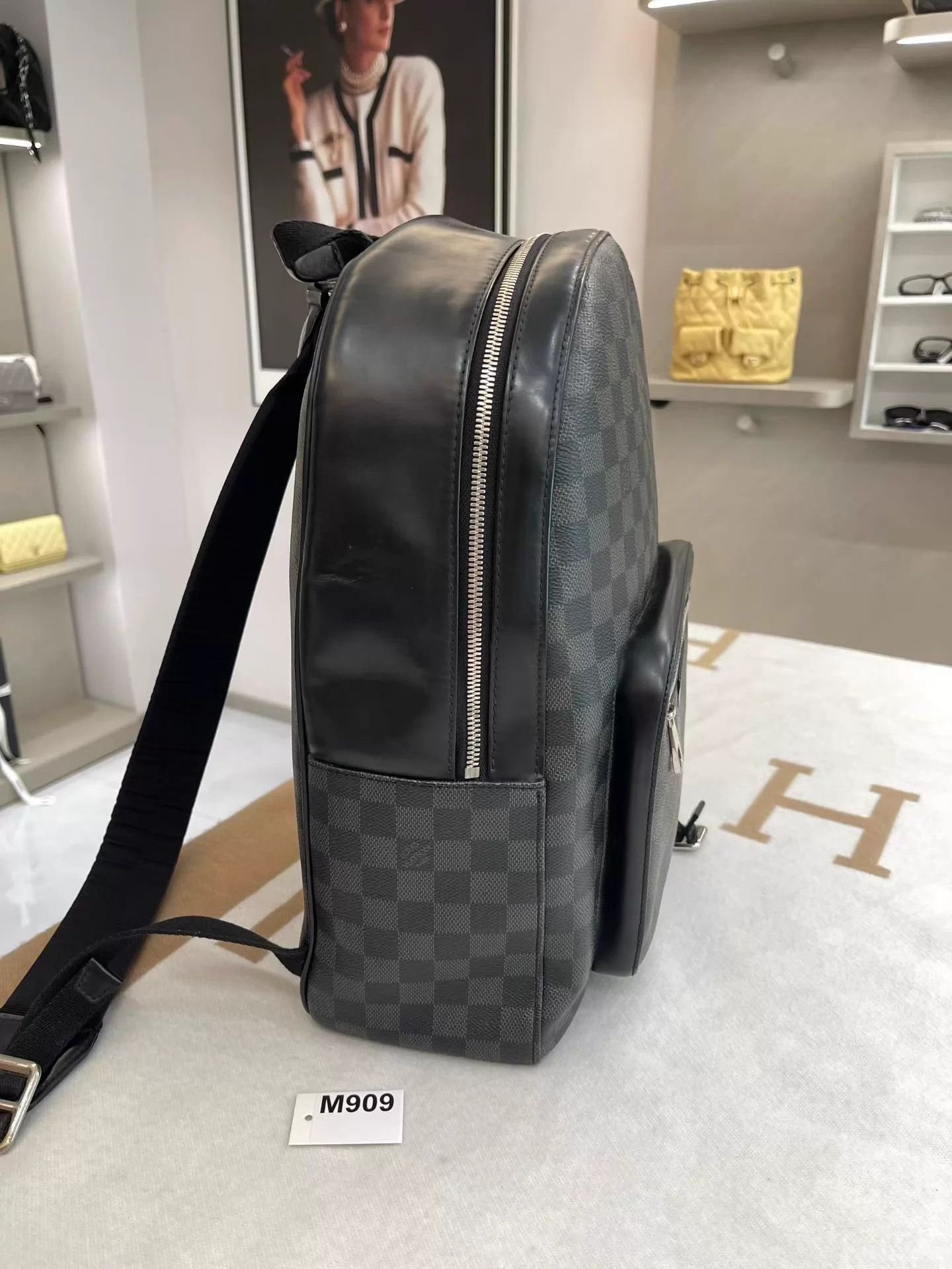 Louis Vuitton LV Josh Black Damier Backpack Like New 30*38*12 Size ONE SIZE - 3 Thumbnail