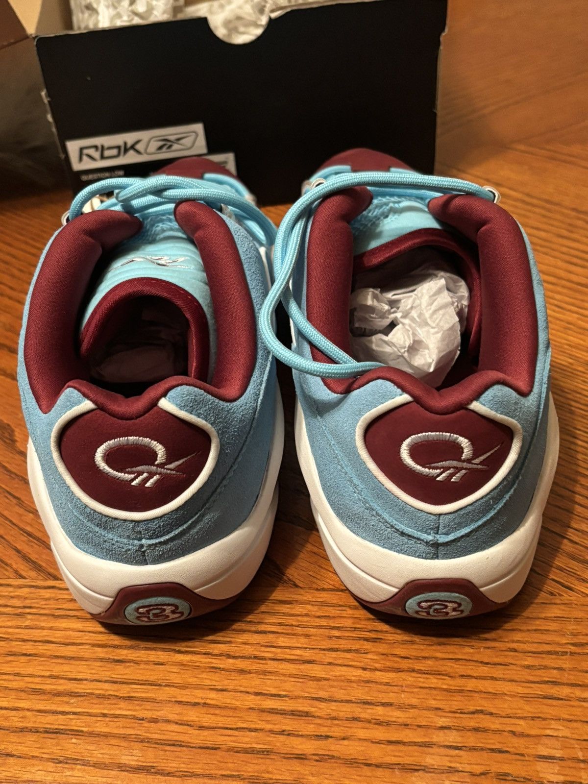 Reebok Reebok Question Low Phillies Size 10.5 Size US 10.5 / EU 43-44 - 2 Thumbnail