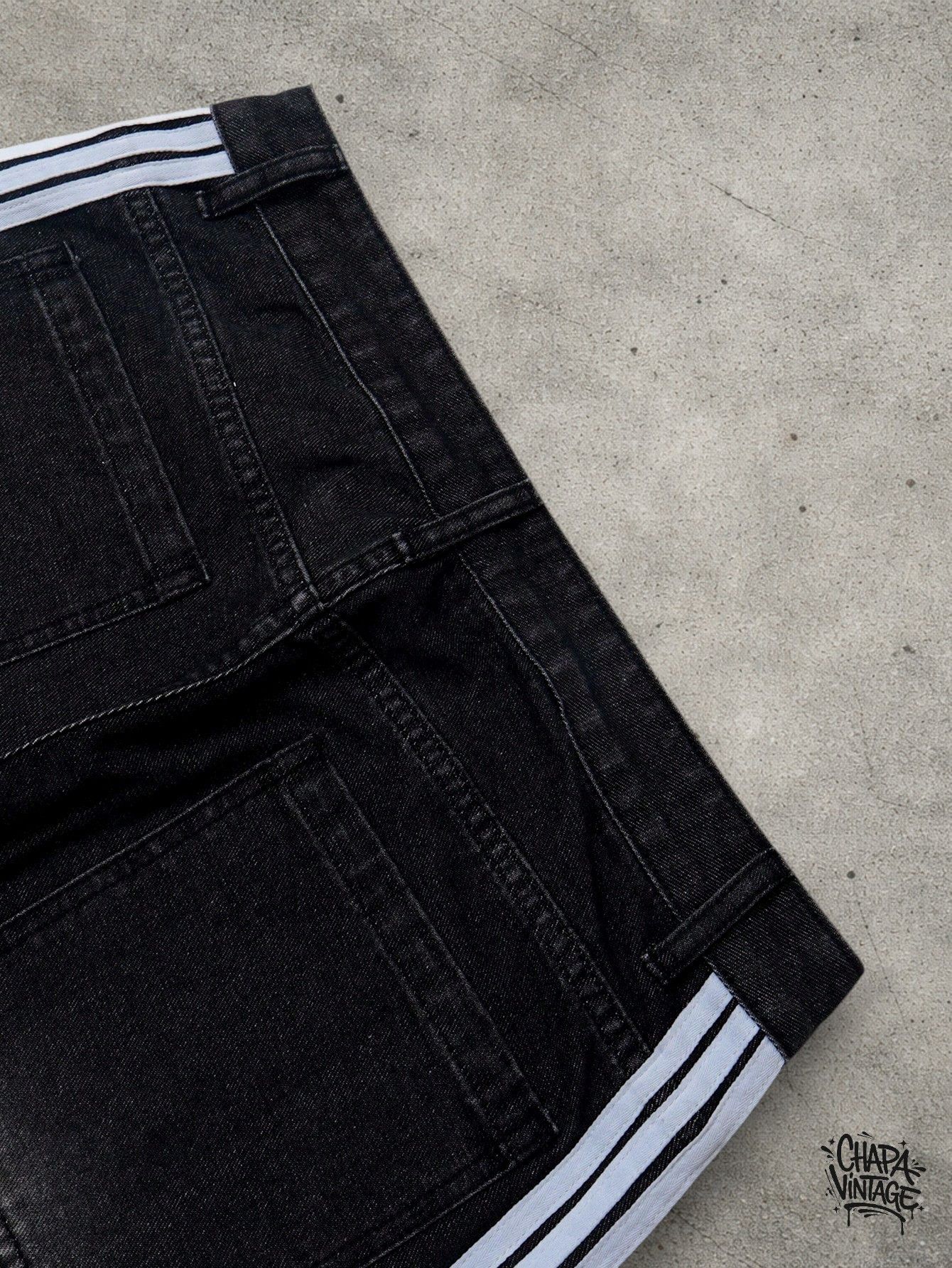 Japanese Brand Loose fit washed jeans Size US 32 / EU 48 - 3 Thumbnail