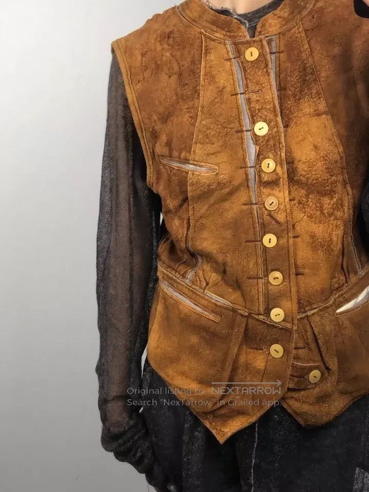 Takahiromiyashita The Soloist. Takahiromiyashita The Soloist. Size F Yellow vest Size US M / EU 48-50 / 2 - 5 Thumbnail