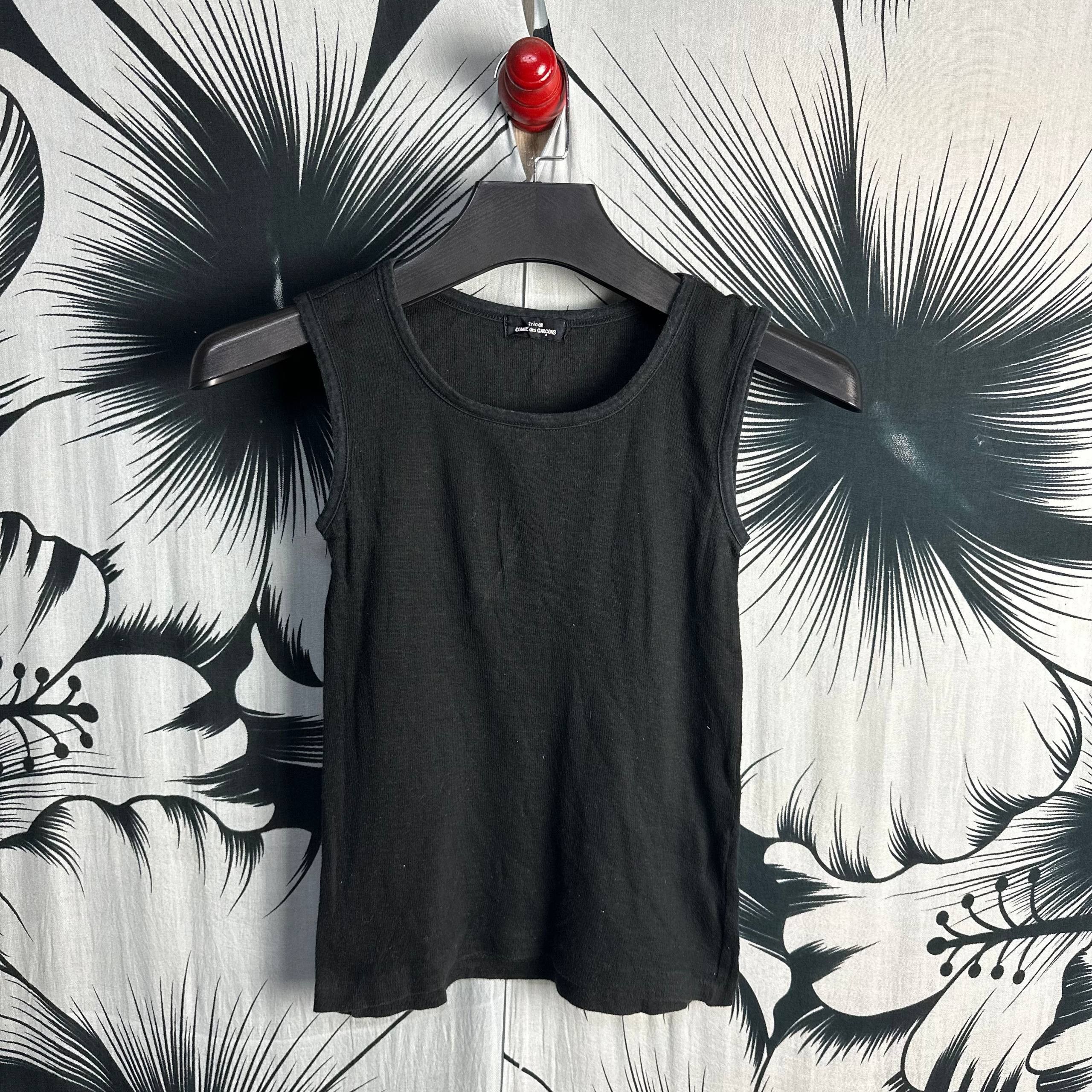 Comme des Garcons Tricot Comme Des Garcons Tank Top Size XS / US 0-2 / IT 36-38 - 1 Thumbnail