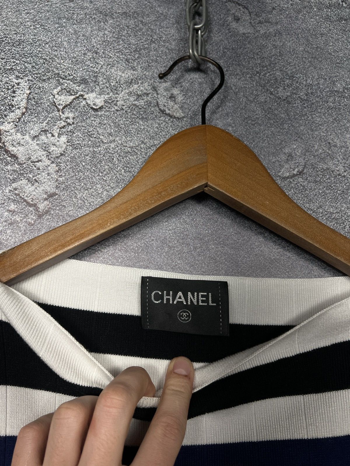Chanel Vintage Chanel Short Sleeve Knit Sweater Knit Top Size M Size M / US 6-8 / IT 42-44 - 6 Thumbnail