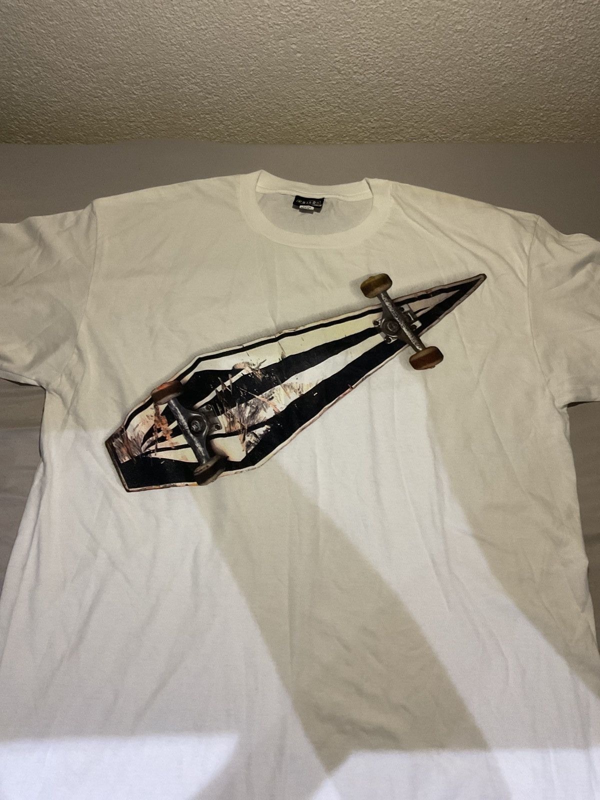 Volcom Vintage Y2K Oversize XL Longboard Print Skate Tee Size US XL / EU 56 / 4 - 3 Thumbnail