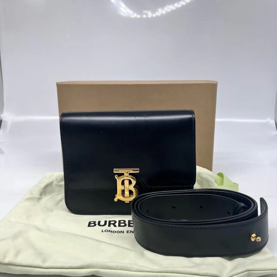Burberry Pre-loved Bag Very good condition Size ONE SIZE - 1 Thumbnail