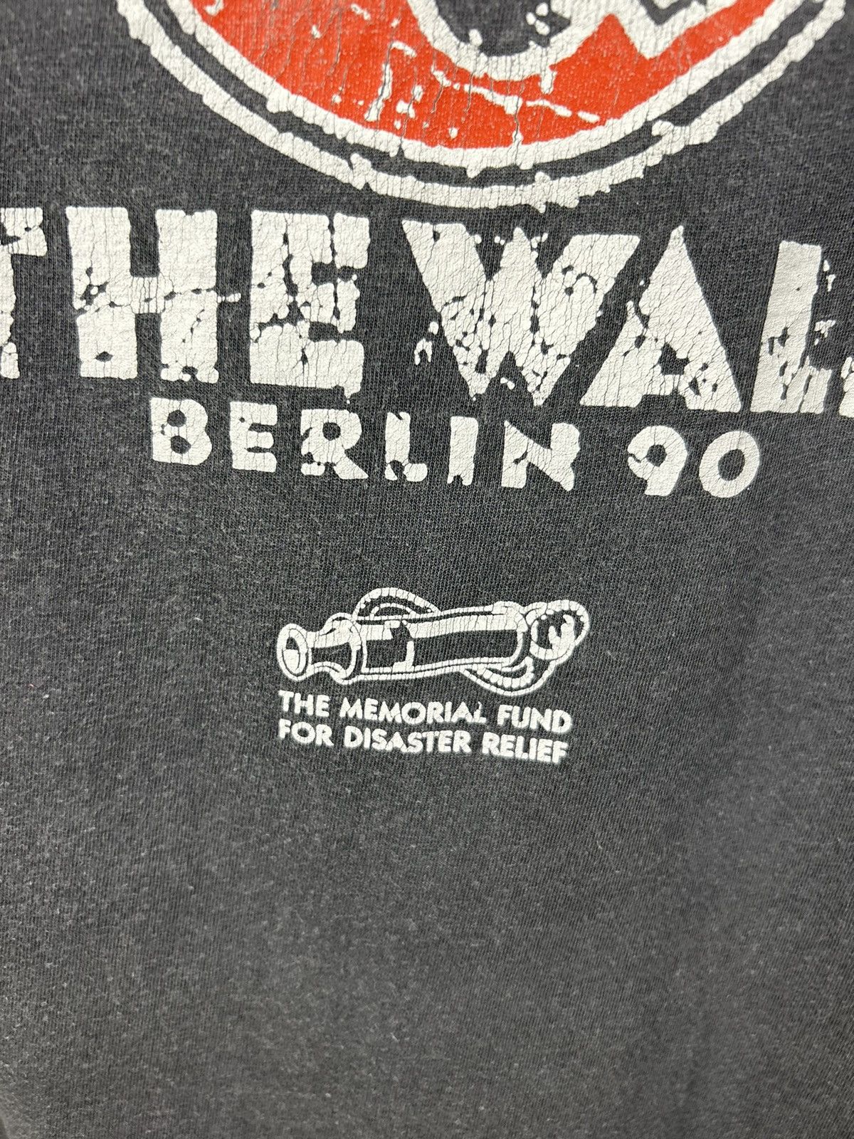 Band Tees Vintage 90s Pink Floyd The Wall Berlin 90 T shirt Size US XL / EU 56 / 4 - 19 Thumbnail