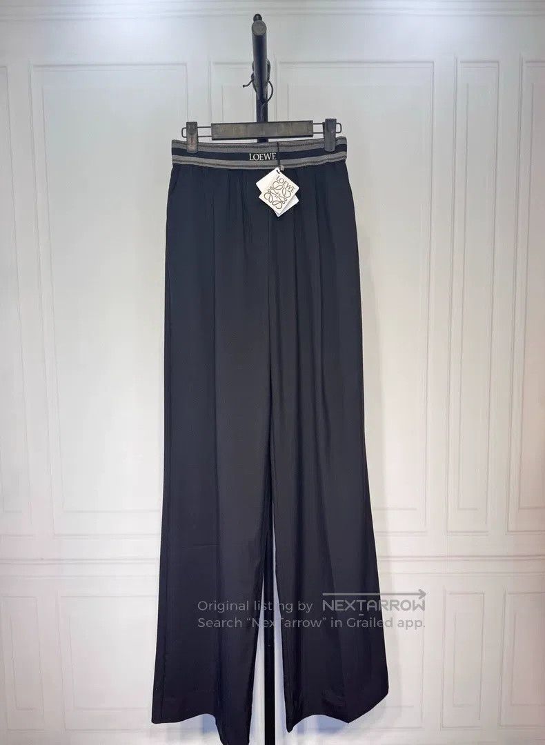 Loewe LOEWE size S Ribbon logo pants, size S, loose fit Size 42" / US 20 - 1 Thumbnail