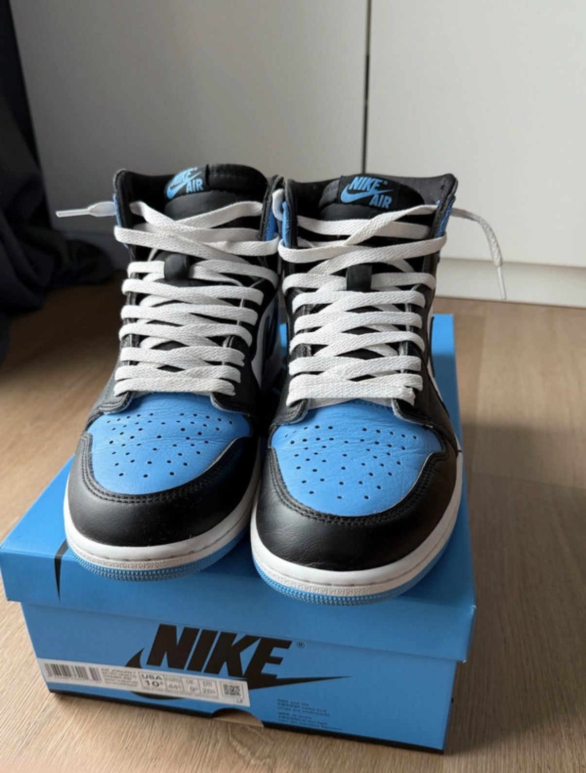 Jordan Brand Jordan 1 unc toe Size US 10.5 / EU 43-44 - 2 Thumbnail