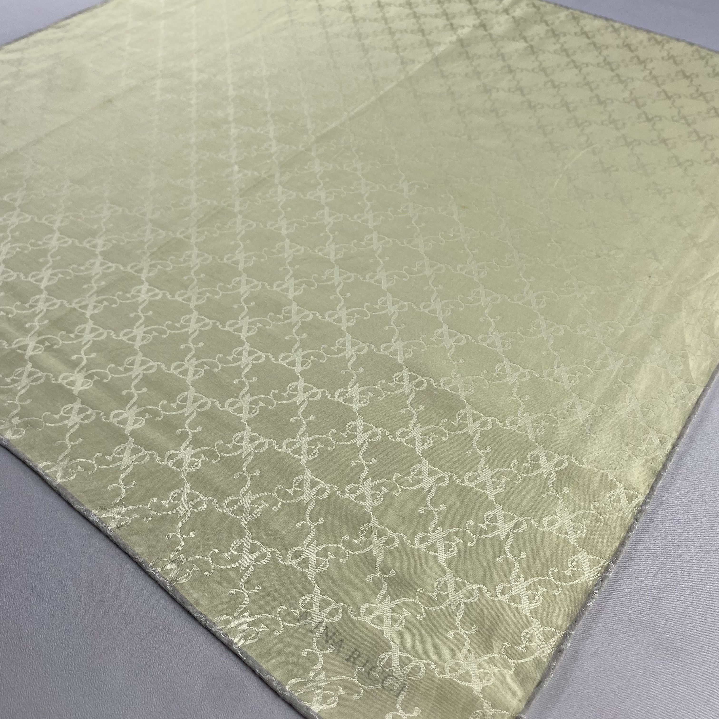 Nina Ricci × Vintage Nina Ricci Handkerchief / Neckerchief / Bandana-P583 Size ONE SIZE - 2 Thumbnail