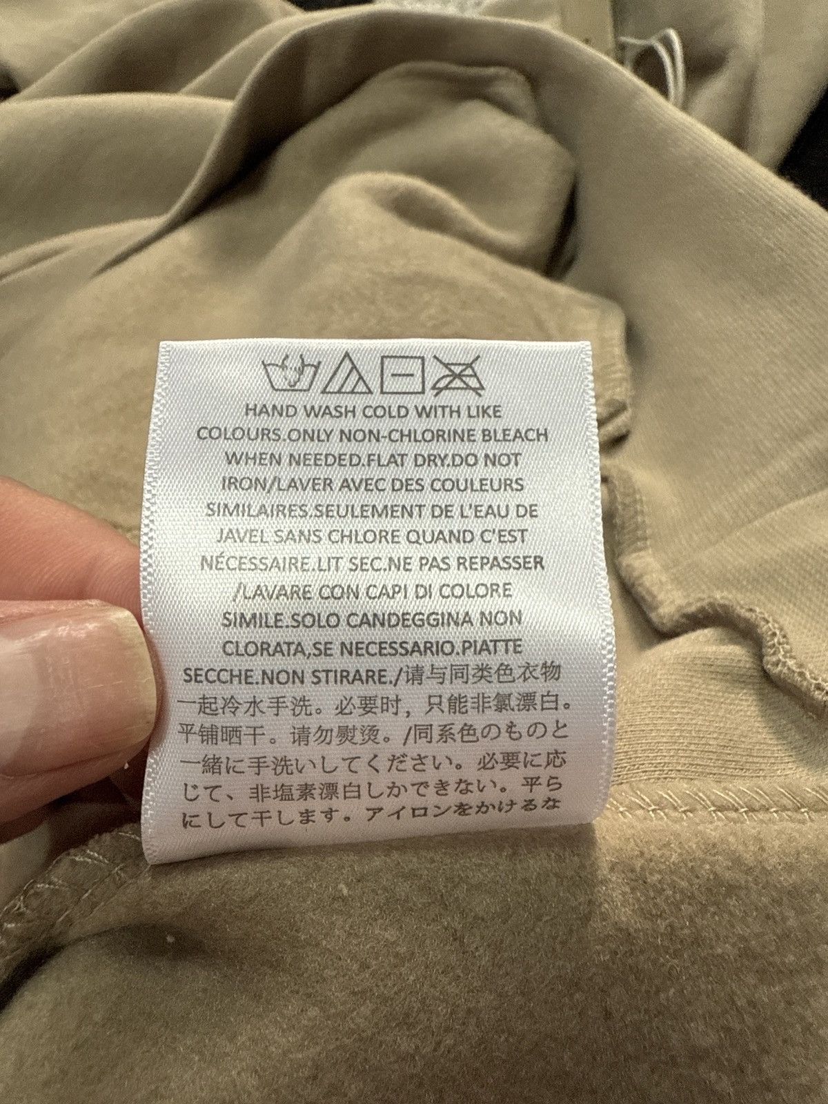 Essentials Dusty beige large hoodie Size US L / EU 52-54 / 3 - 2 Thumbnail