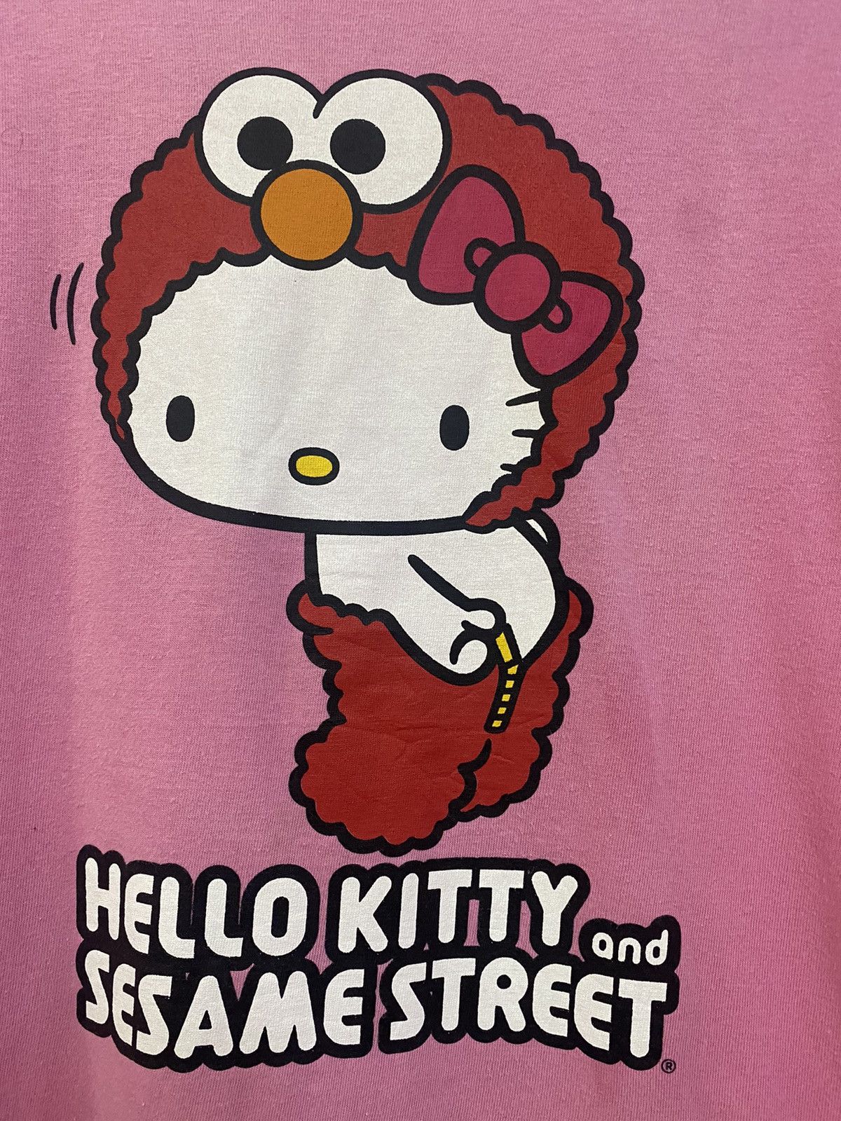 Cartoon Network 💥HELLO KITTY X SESAME STREET BIG PRINTED TEE Size M / US 6-8 / IT 42-44 - 4 Thumbnail