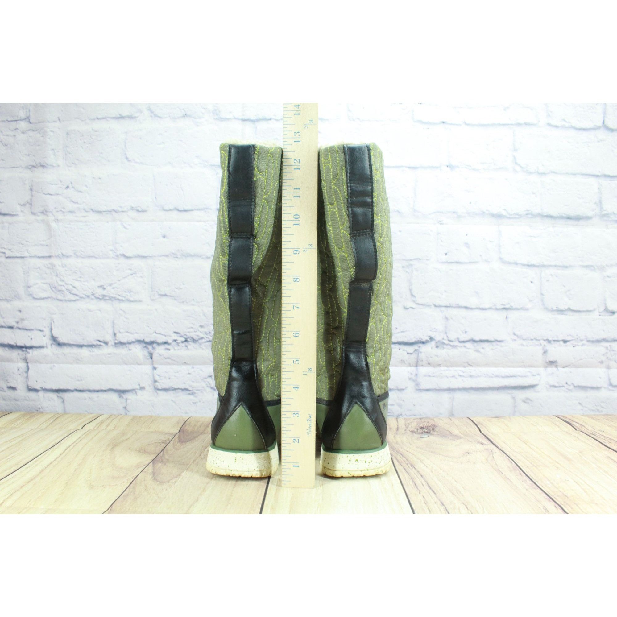 L.L. Bean LL Bean Women's Quilted Insulated Pac Tall Boots Size US 7 / IT 37 - 8 Thumbnail