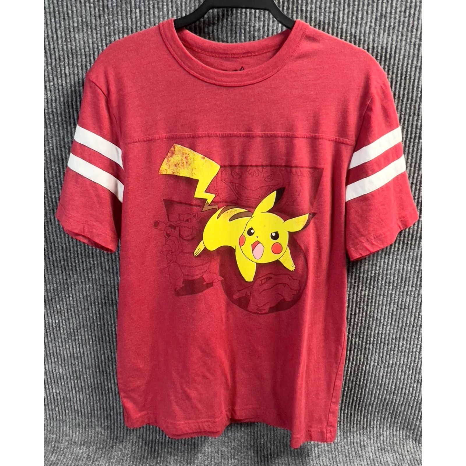 Vintage Pokemon Shirt Mens Medium Red Pikachu Battle Stance Graphics Distressed Pullover T-Shirt Size US M / EU 48-50 / 2 - 5 Thumbnail