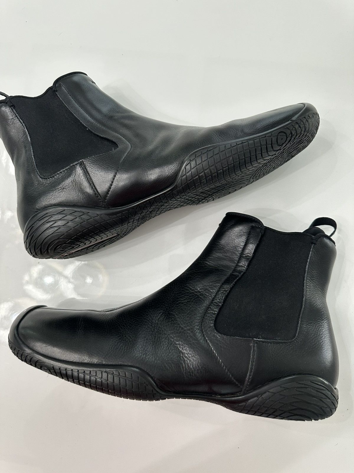 Prada Prada Archive Futuristic Chelsea Boots Size US 11 / EU 44 - 2 Thumbnail