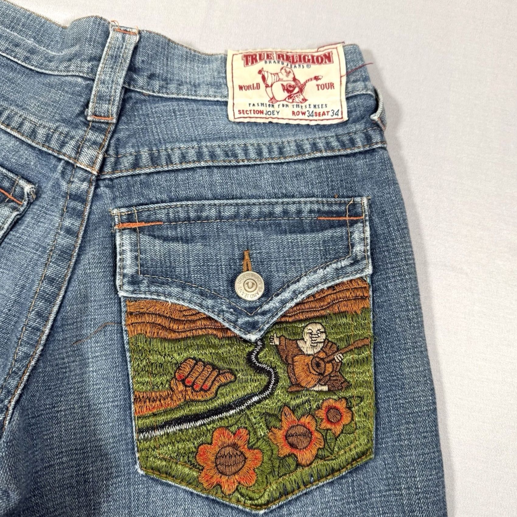 True Religion VINTAGE Note: This item is not vintage per specifications; title is reformulated without adding unsupported terms. Size 30" / US 8 / IT 44 - 3 Thumbnail