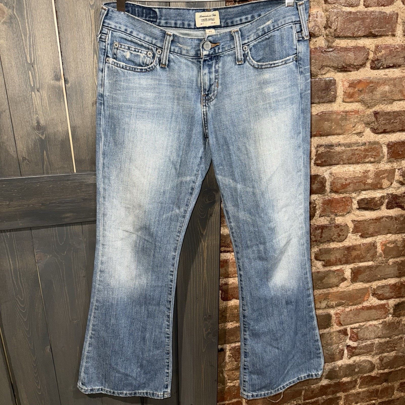Abercrombie & Fitch *Abercrombie & Fitch Y2K Jean & Top 2 Pc Bundle* Sz 6 Size 28" / US 6 / IT 42 - 2 Thumbnail