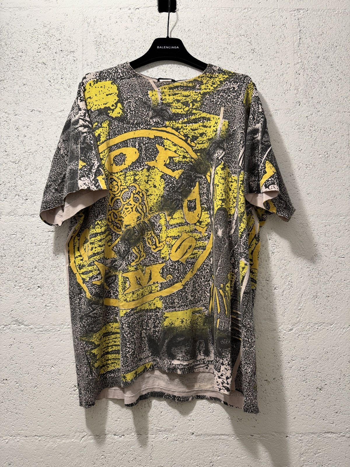 Vintage *RARE* VTG 1991 90s AOP GOLD’S GYM MUSCLE BODYBUILDING TEE Size US XL / EU 56 / 4 - 1 Thumbnail
