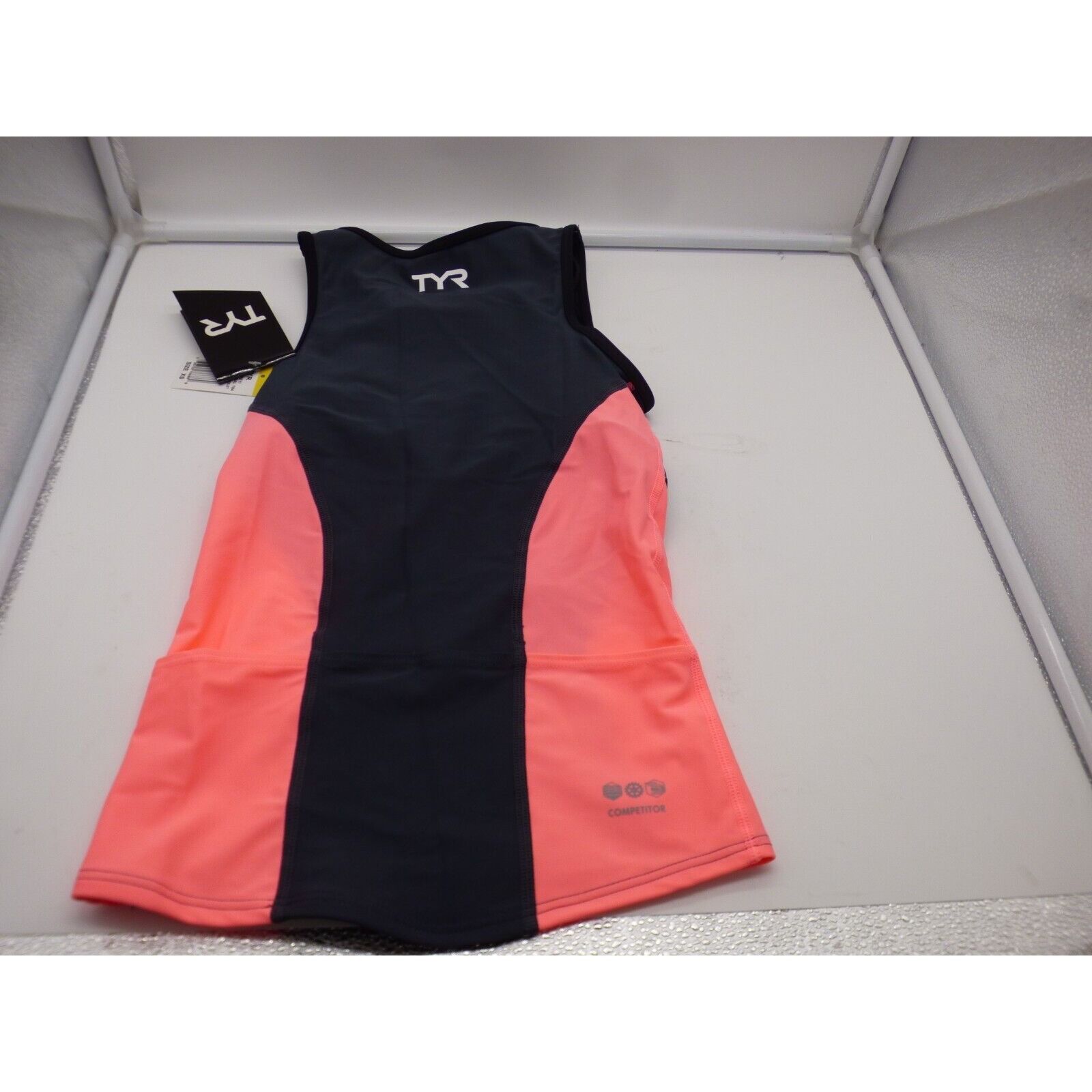 Other TYR WOMEN'S COMPETITOR SINGLET, GRAY/CORAL, Size XS Size XS / US 0-2 / IT 36-38 - 13 Thumbnail