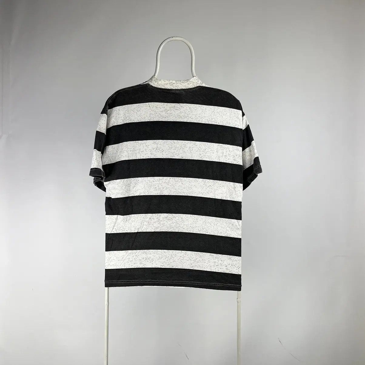 Levi's Vintage Levis Tshirt 90s 80s size Medium Size US M / EU 48-50 / 2 - 2 Thumbnail
